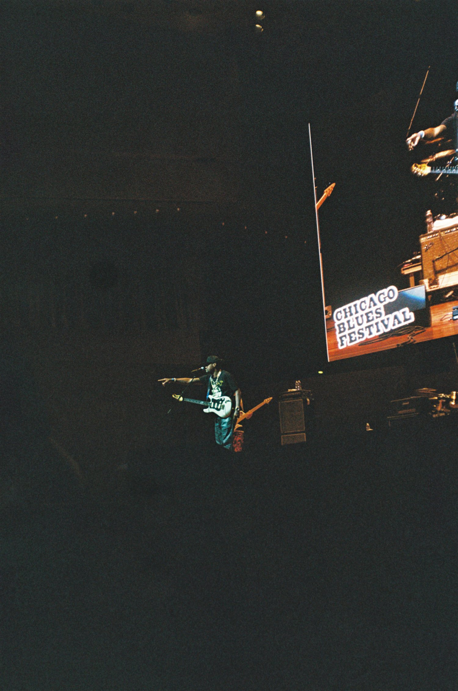 23872ED000001-R1-056-26A.jpg