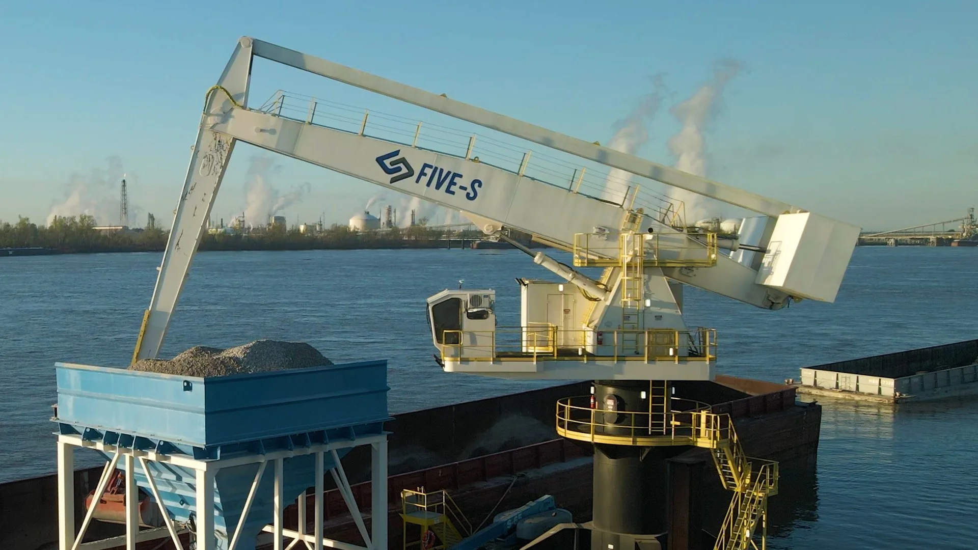 Five S Crane_v8.00_00_16_11.Still008.jpg