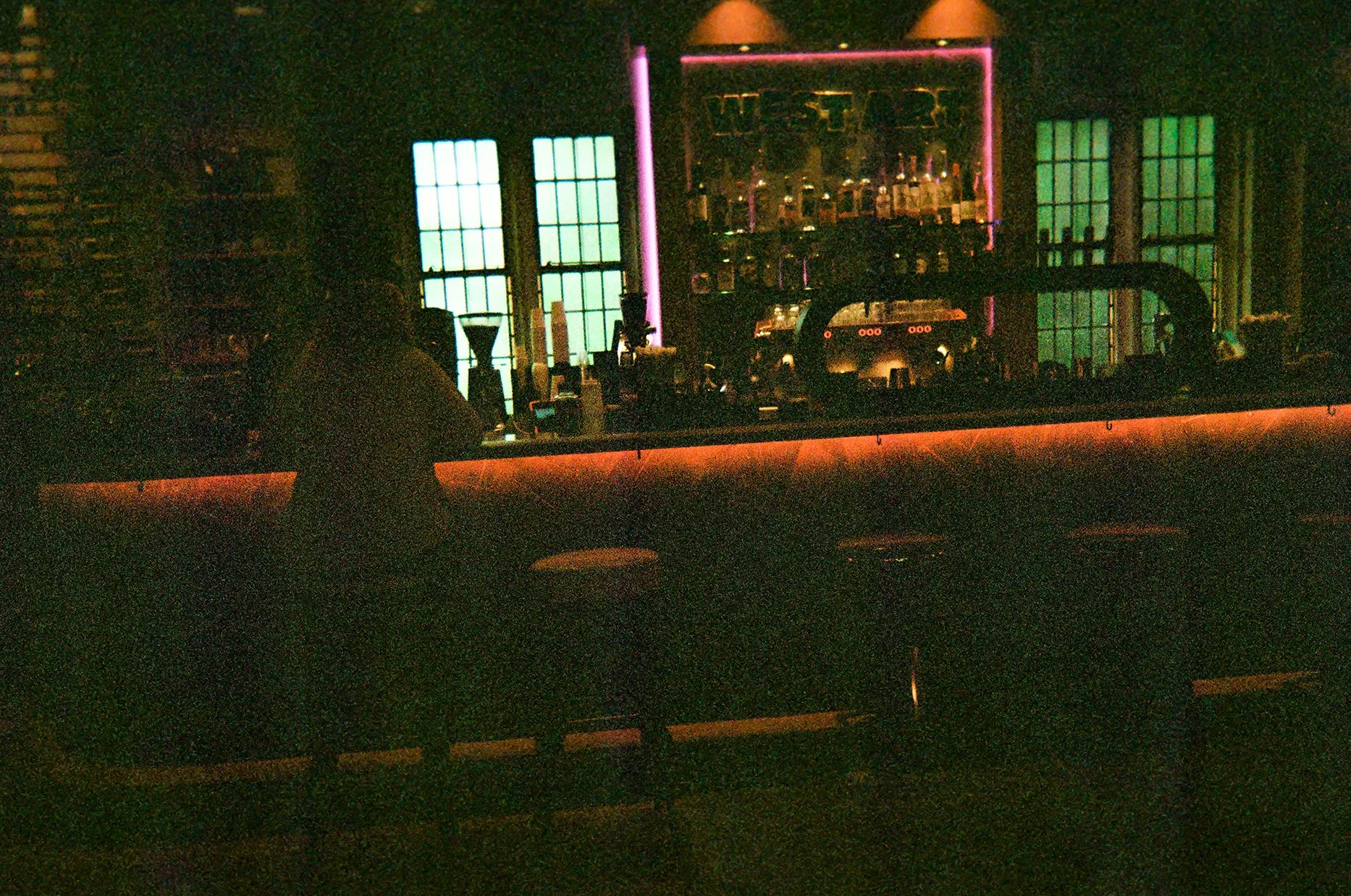 MS174217_2777_07.jpg