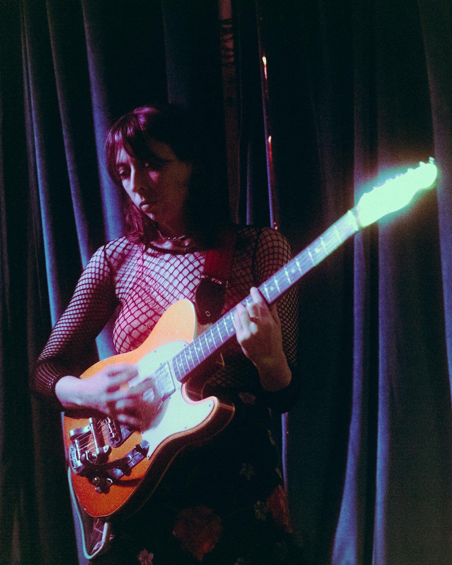 1. Beautiful photography by @_skylar_joseph_ to help me bring to your attention to the following SHOWS I HAVE COMING UP IN APRIL:

2. Ellie Jackson + band play @cactusclubmke this WEDNESDAY in support of @vvlightbody and @finommusic 

3. I will accom