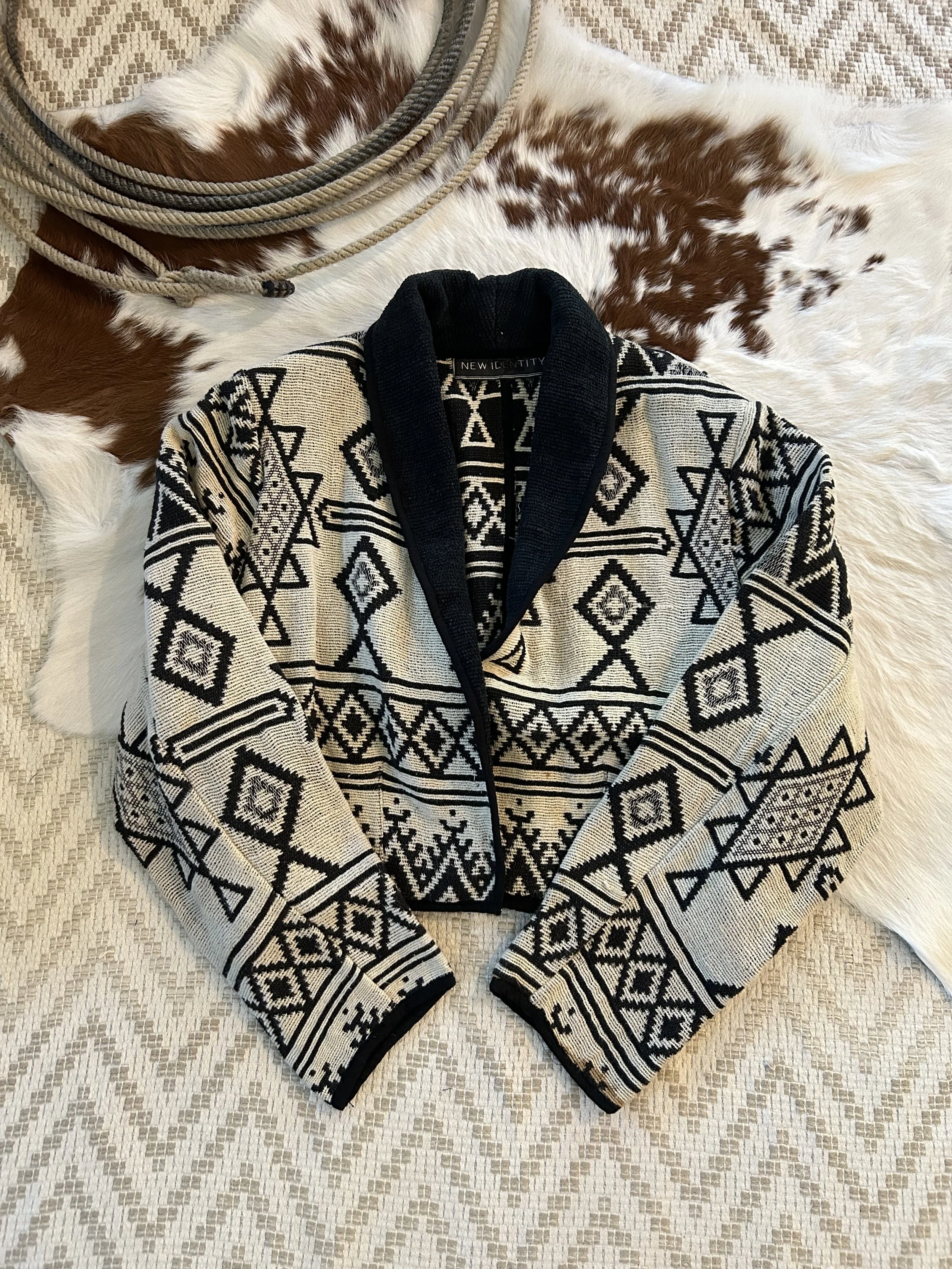 Aztec Tapestry Jacket! Medium