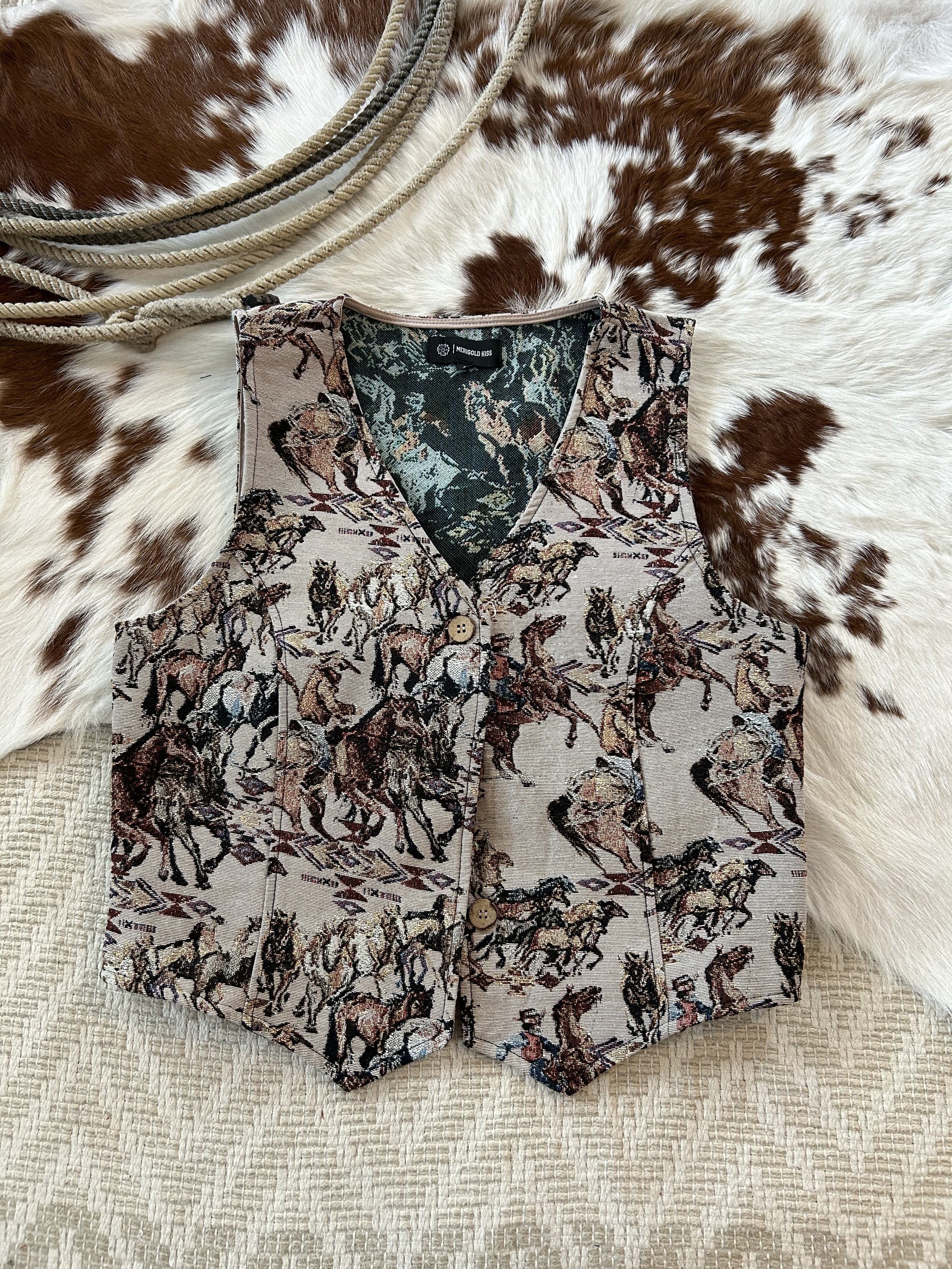 Tapestry Vest! Small