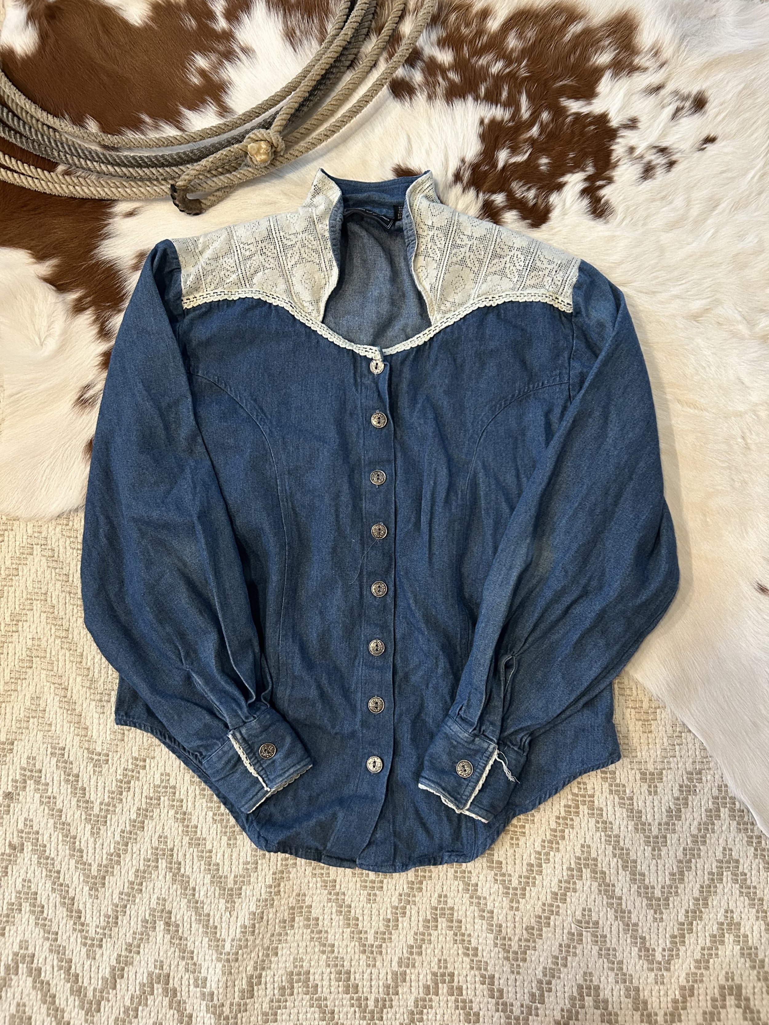 Denim and Lace Top! Large