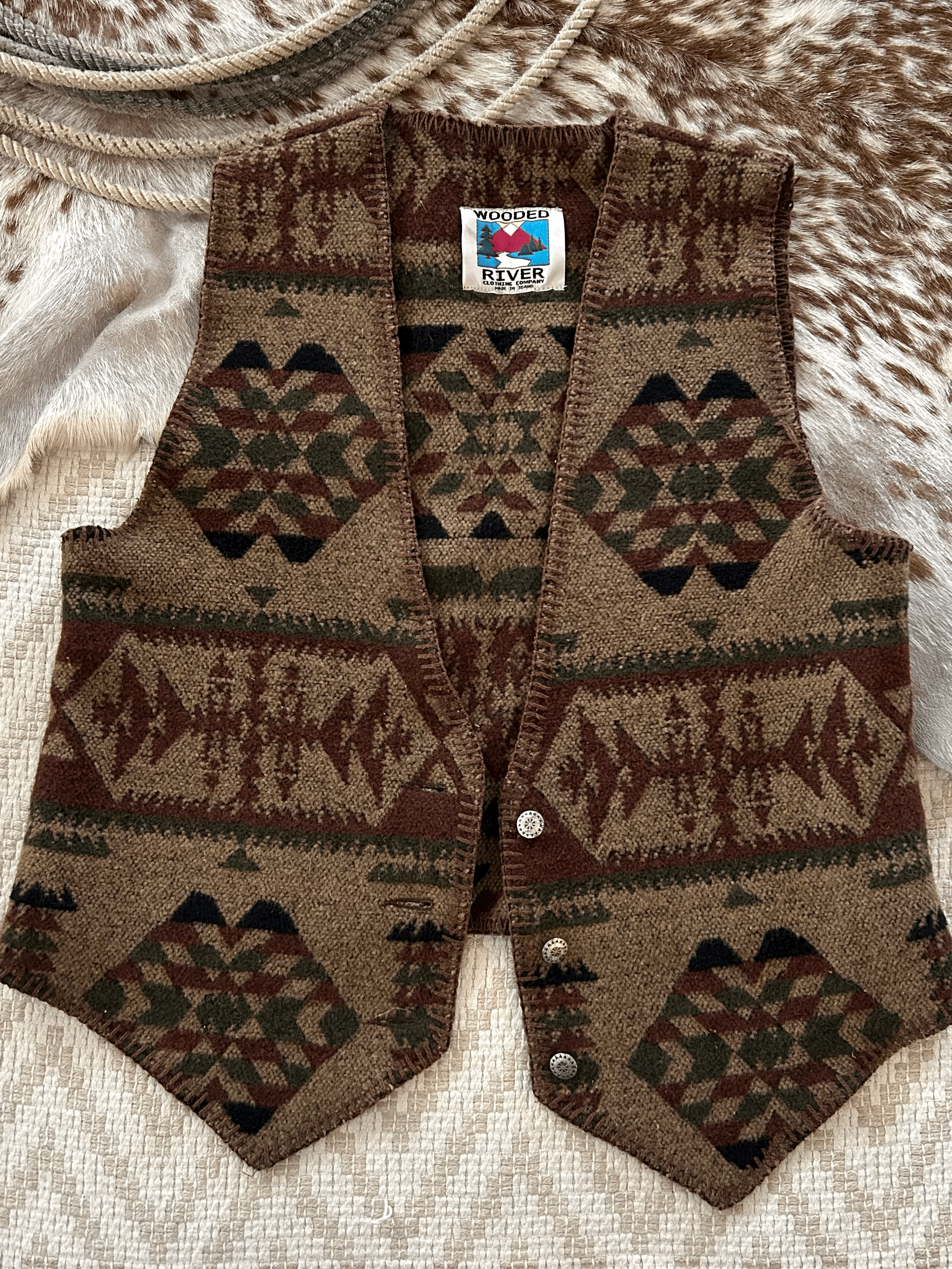 Wooded River Vest Large