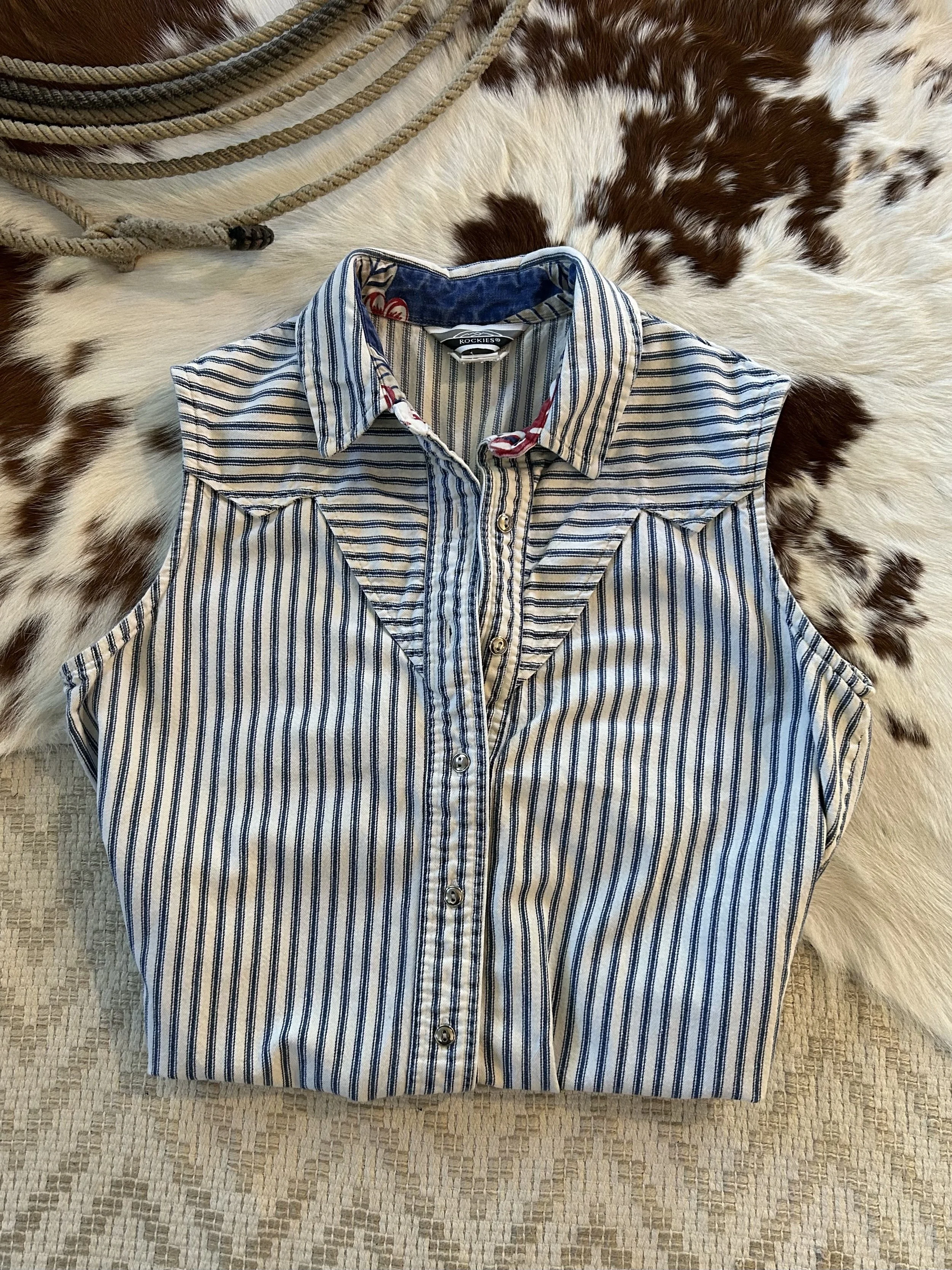 Vtg Striped Rockies Top! Medium