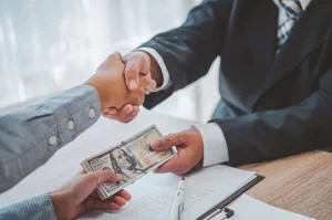 What Does It Mean to Hire Lawyers That Work on Contingency? Peck Law