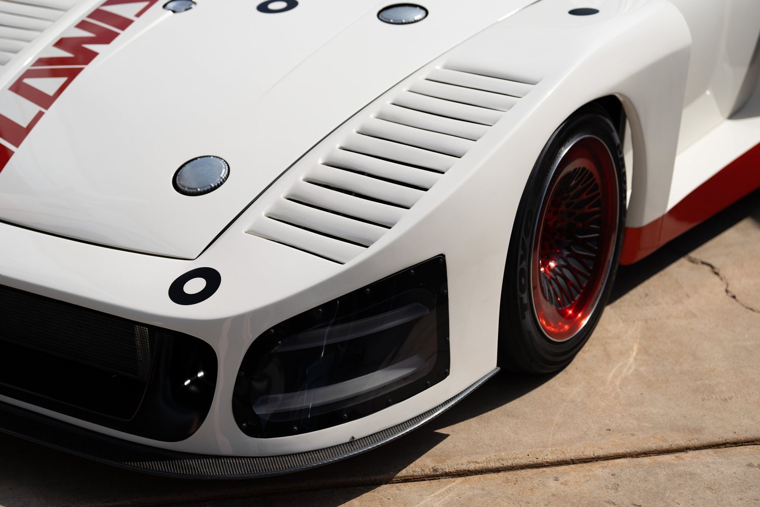 Race Service — Re-Engineered — photograph 3