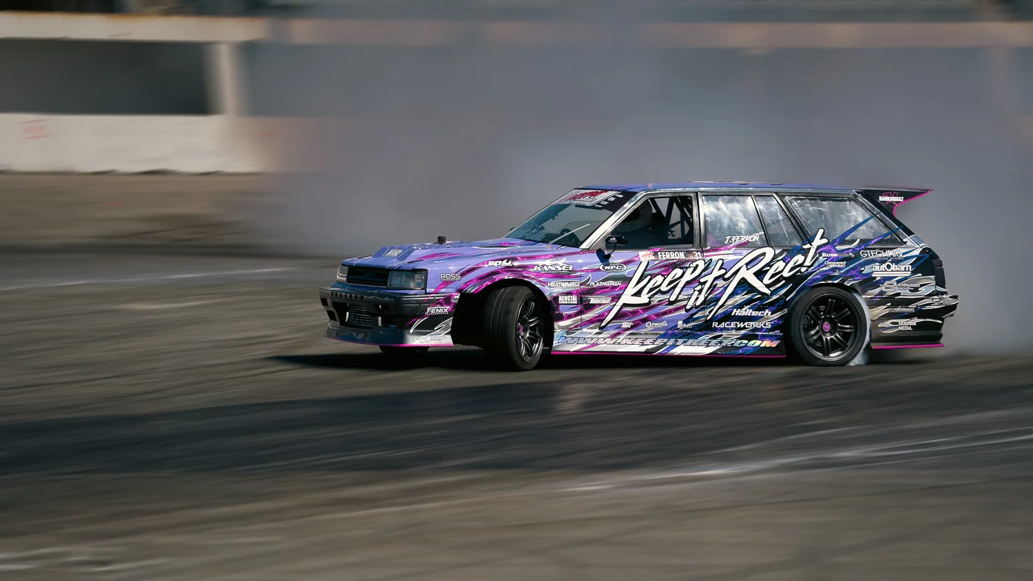 Hot Pit — Sideways — photograph 4