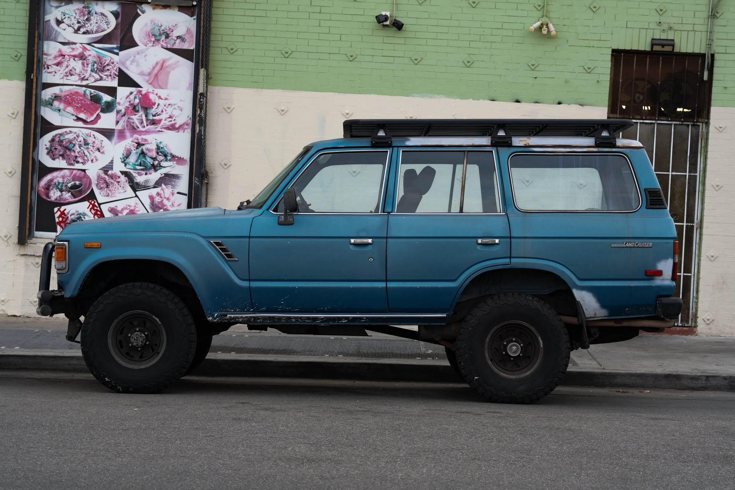 Land Cruiser_60Series-7.jpg