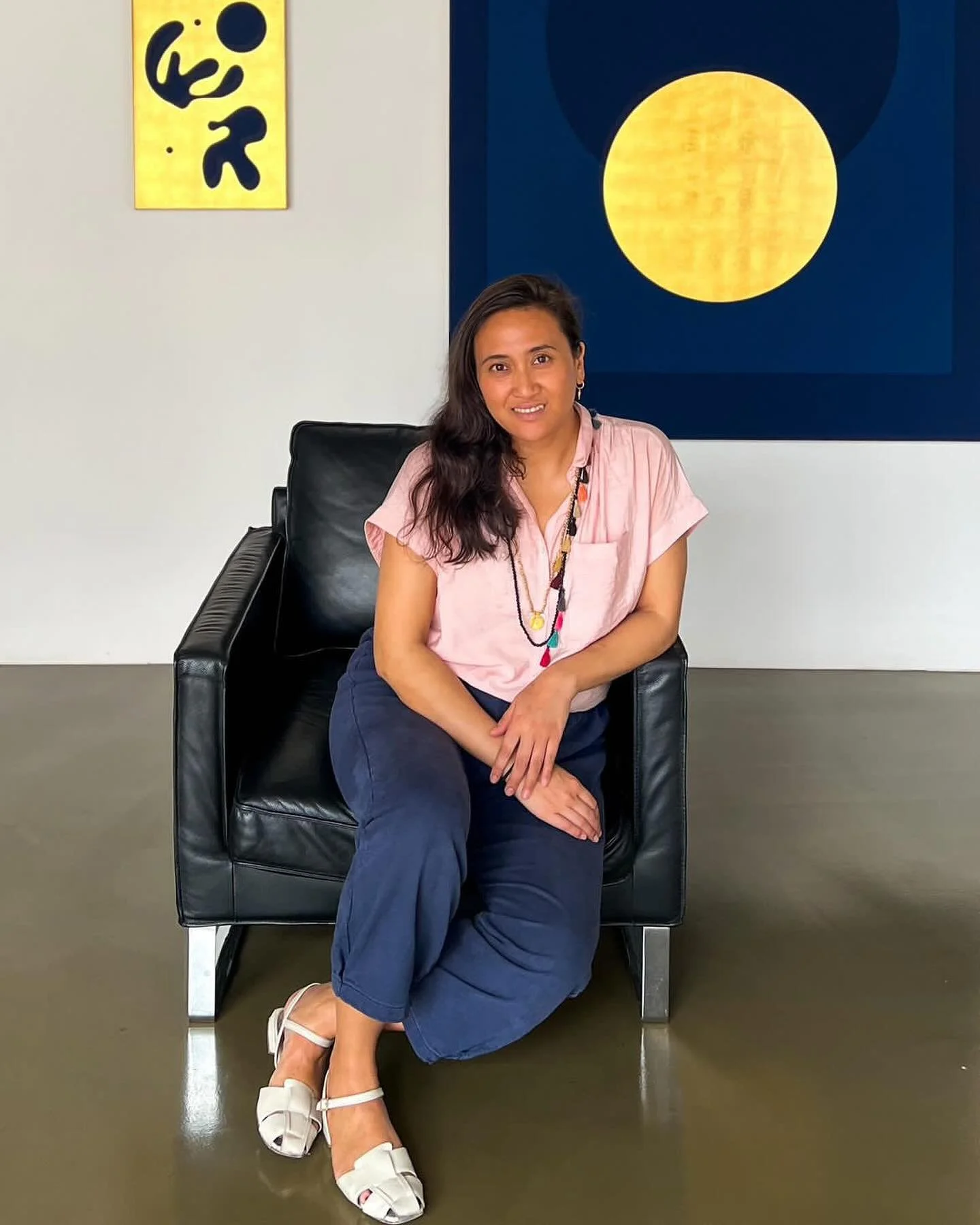 What does it feel like to be in creative flow?

&ldquo;For me, creative flow is a state of openness and fluidity, where thoughts expand to fill every corner of my mind. 

It&rsquo;s powerful yet fleeting, a surge of energy that demands focus and pres