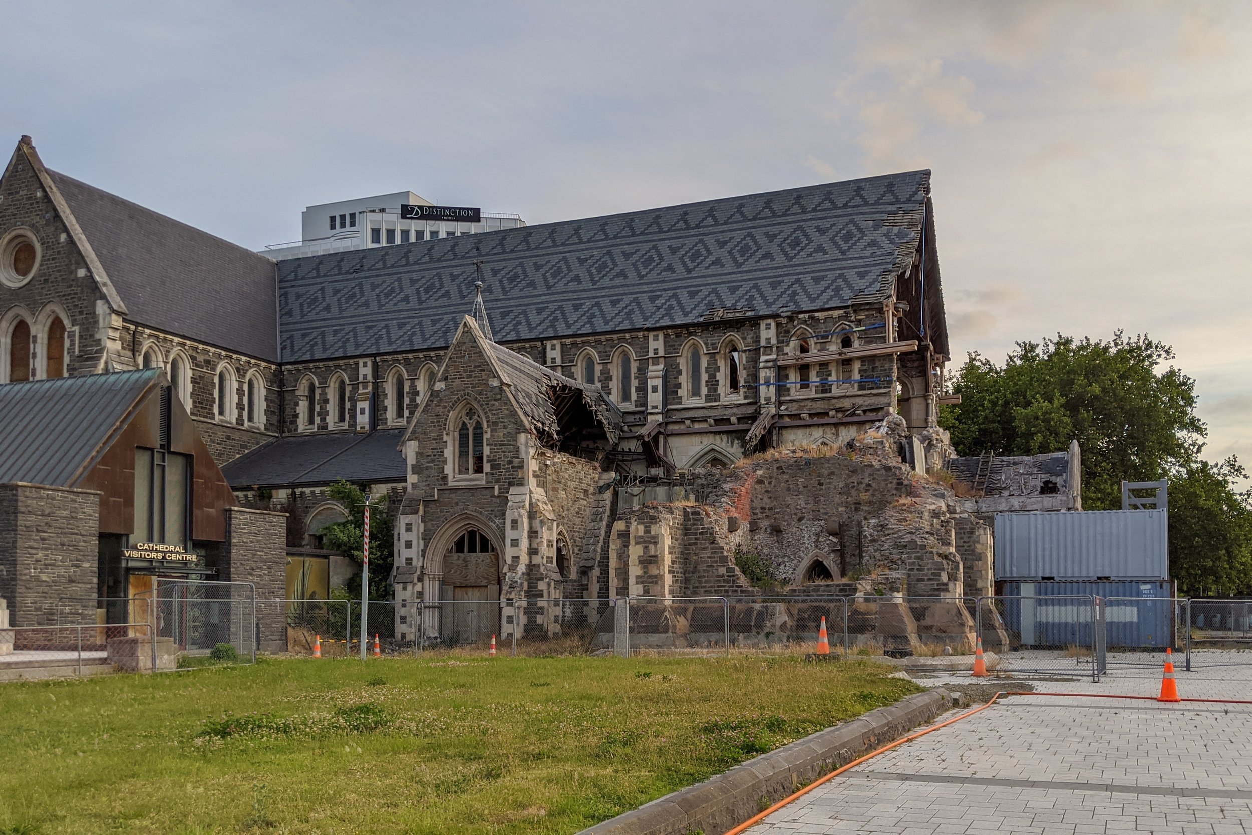 Christchurch-Cathedral-Under-repairs.JPG