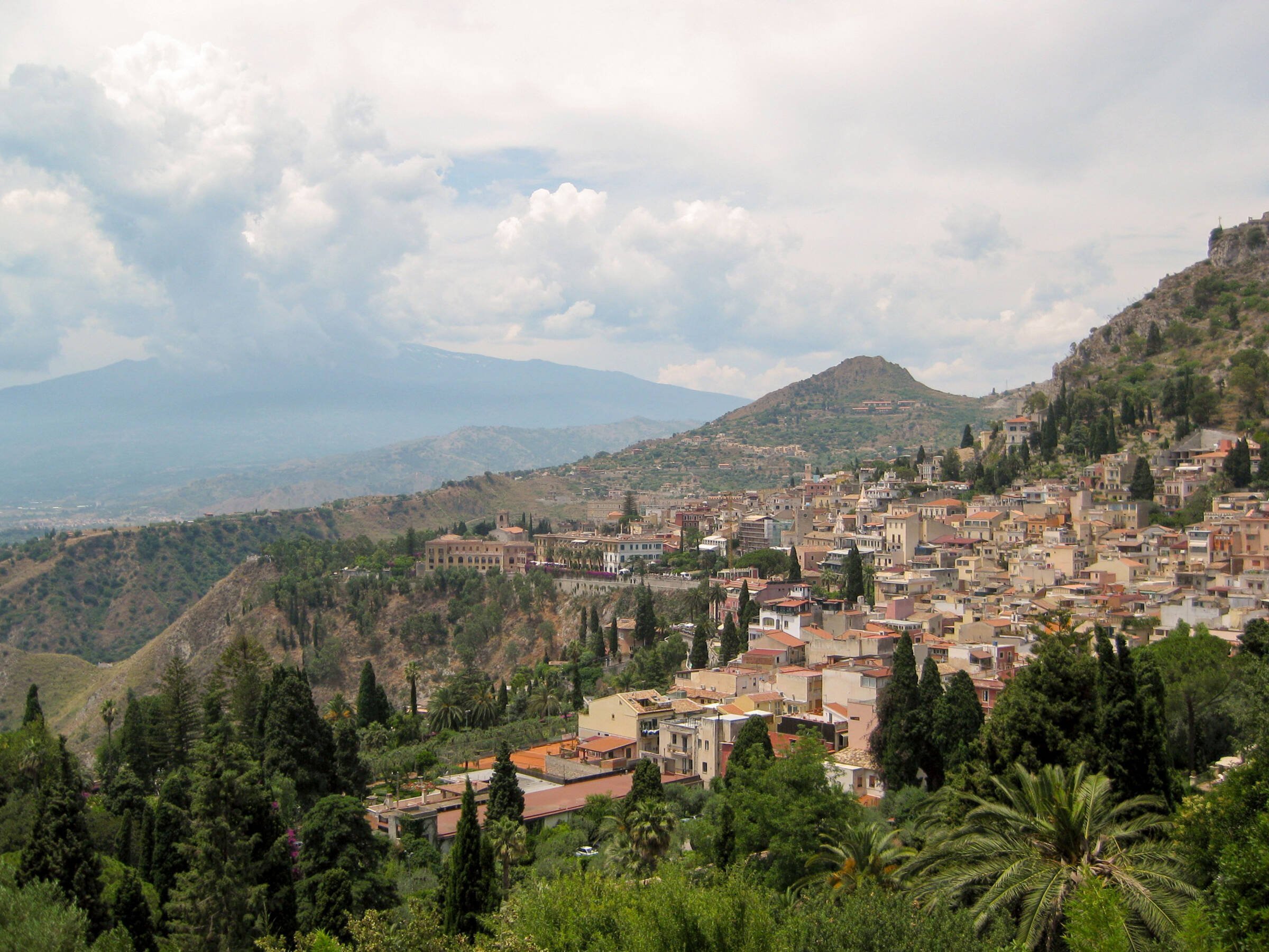 Taormina-Hill-View.jpg