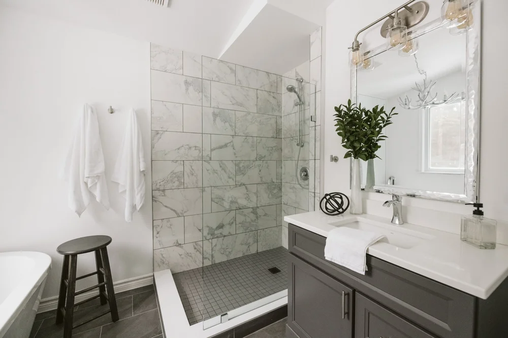 H2H Bitter Lake Haliburton Rental Cottage — H2H Cottage Co.