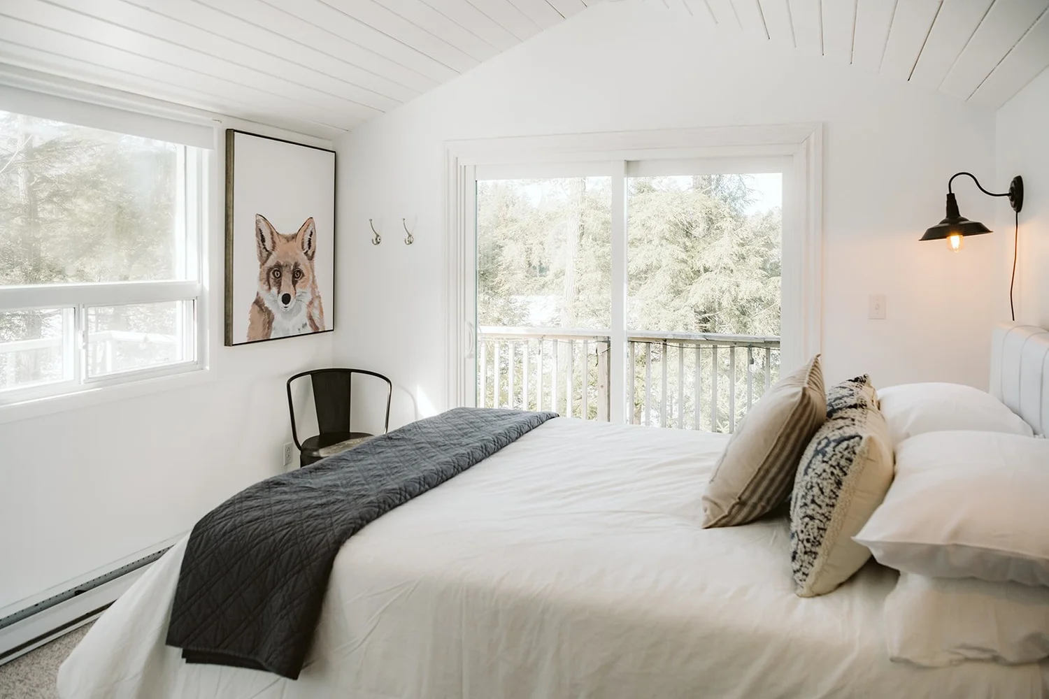 H2H Bitter Lake Haliburton Rental Cottage — H2H Cottage Co.