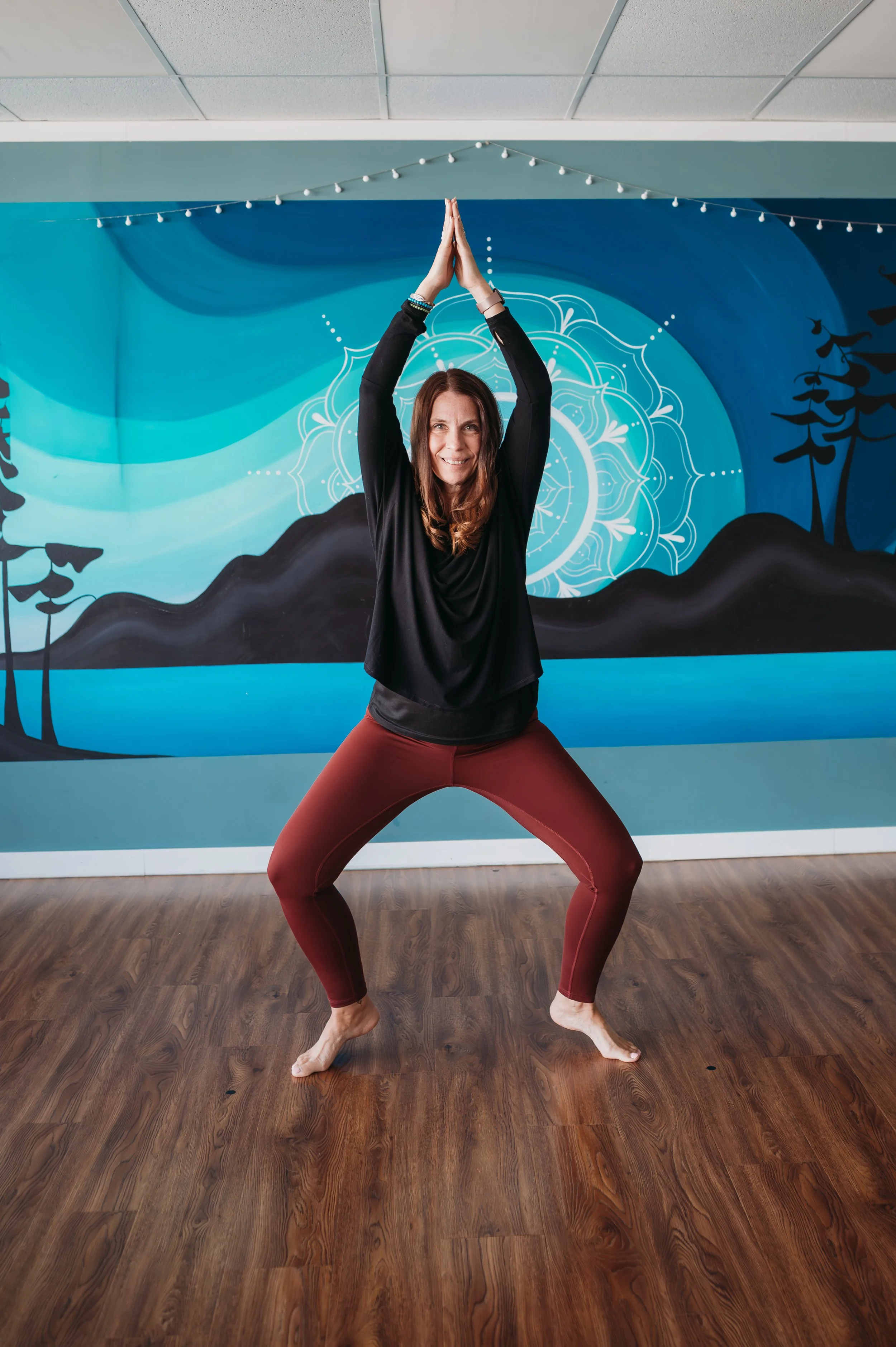 Karen.

I’m a 200-hour certified yoga teacher with additional training in sound healing, and I love creating classes that feel welcoming, grounding, and real. For me, yoga isn’t about perfect poses—it’s about connecting breath, mind, and body in a wa