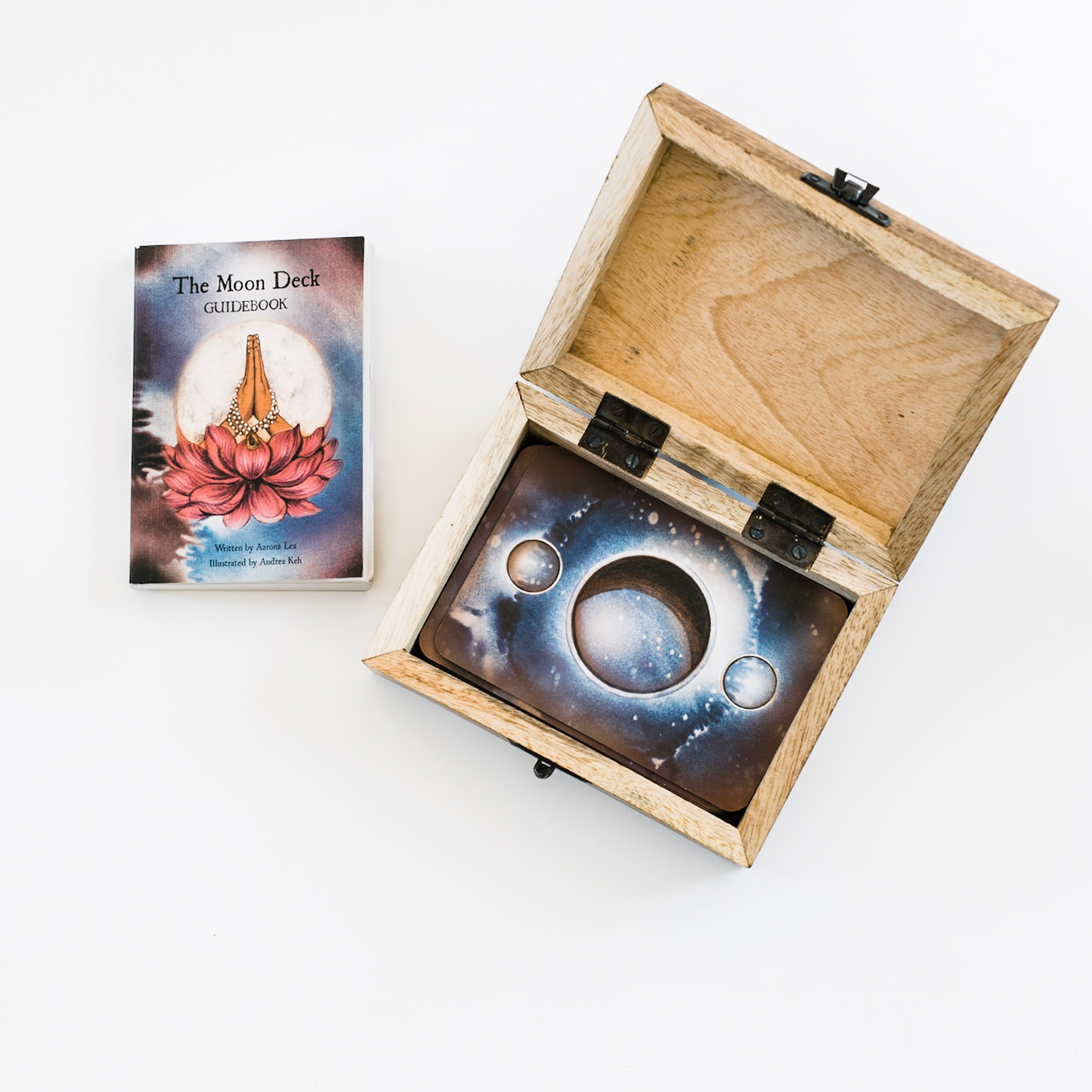 the-moon-deck-box-2.png