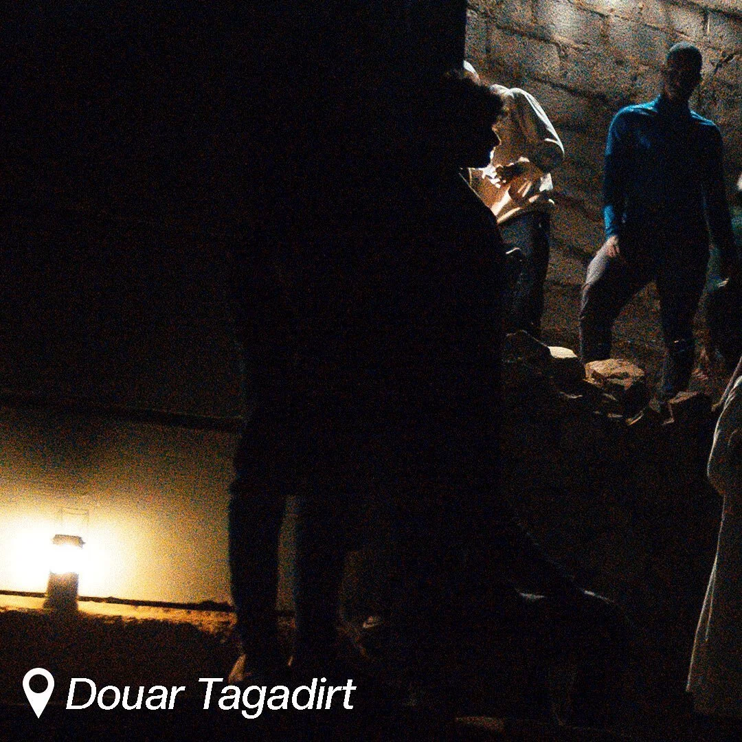 It&rsquo;s 11pm, we just set foot in Tagadirt.
We were tired,barely standing, but it wasn&rsquo;t enough to stop us; so we started the programm by loading off what we brought with us and organising everything for the actual work to start tomorrow.