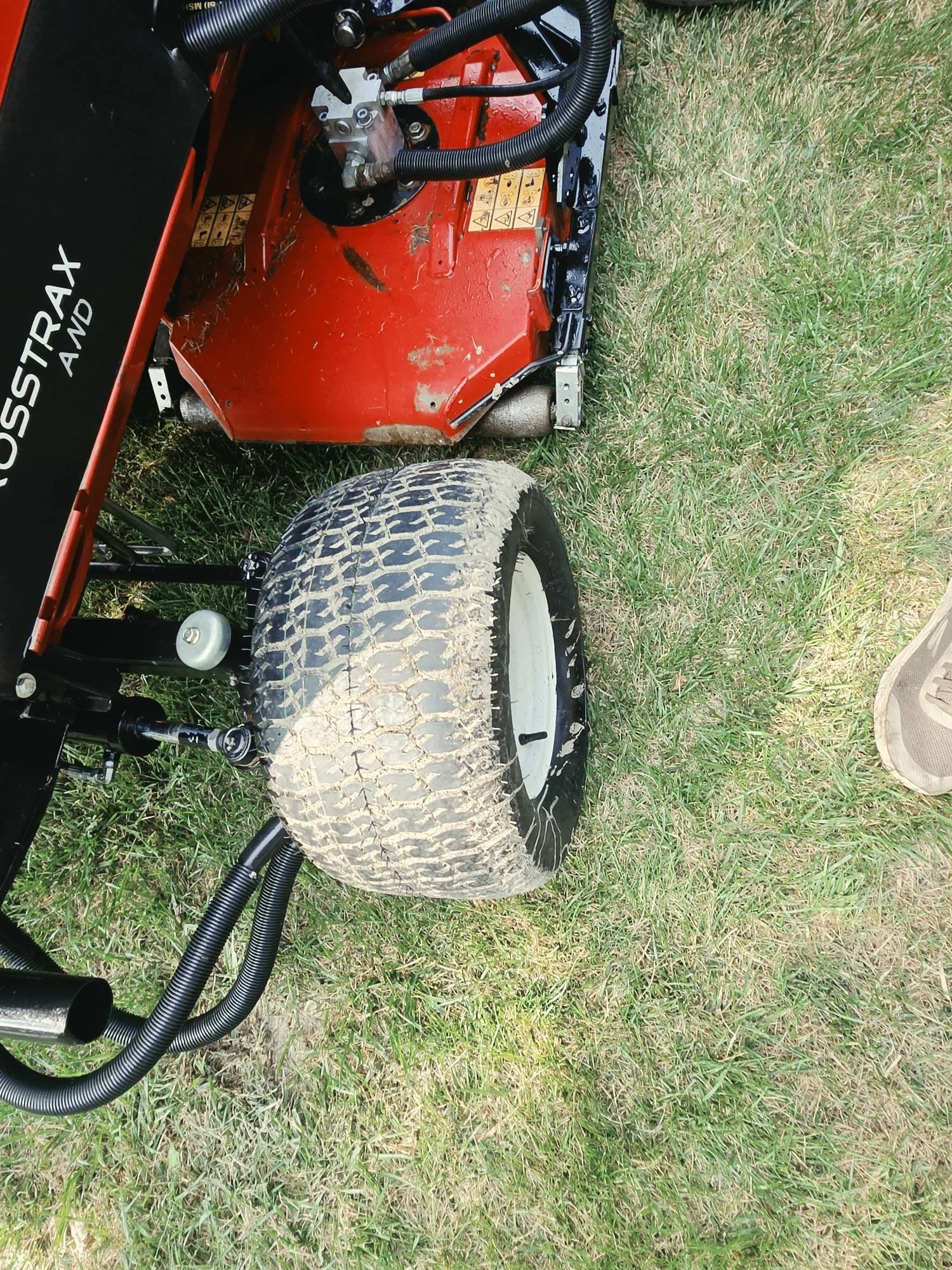 2014 Toro 4300 rotary mower