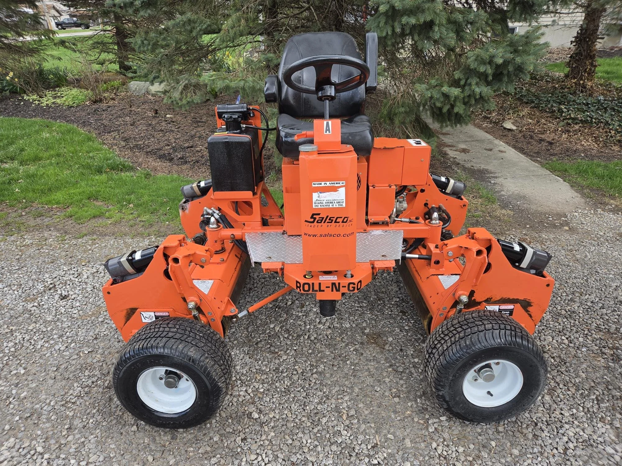 2017 Salsco Roll-n- Go  greens roller