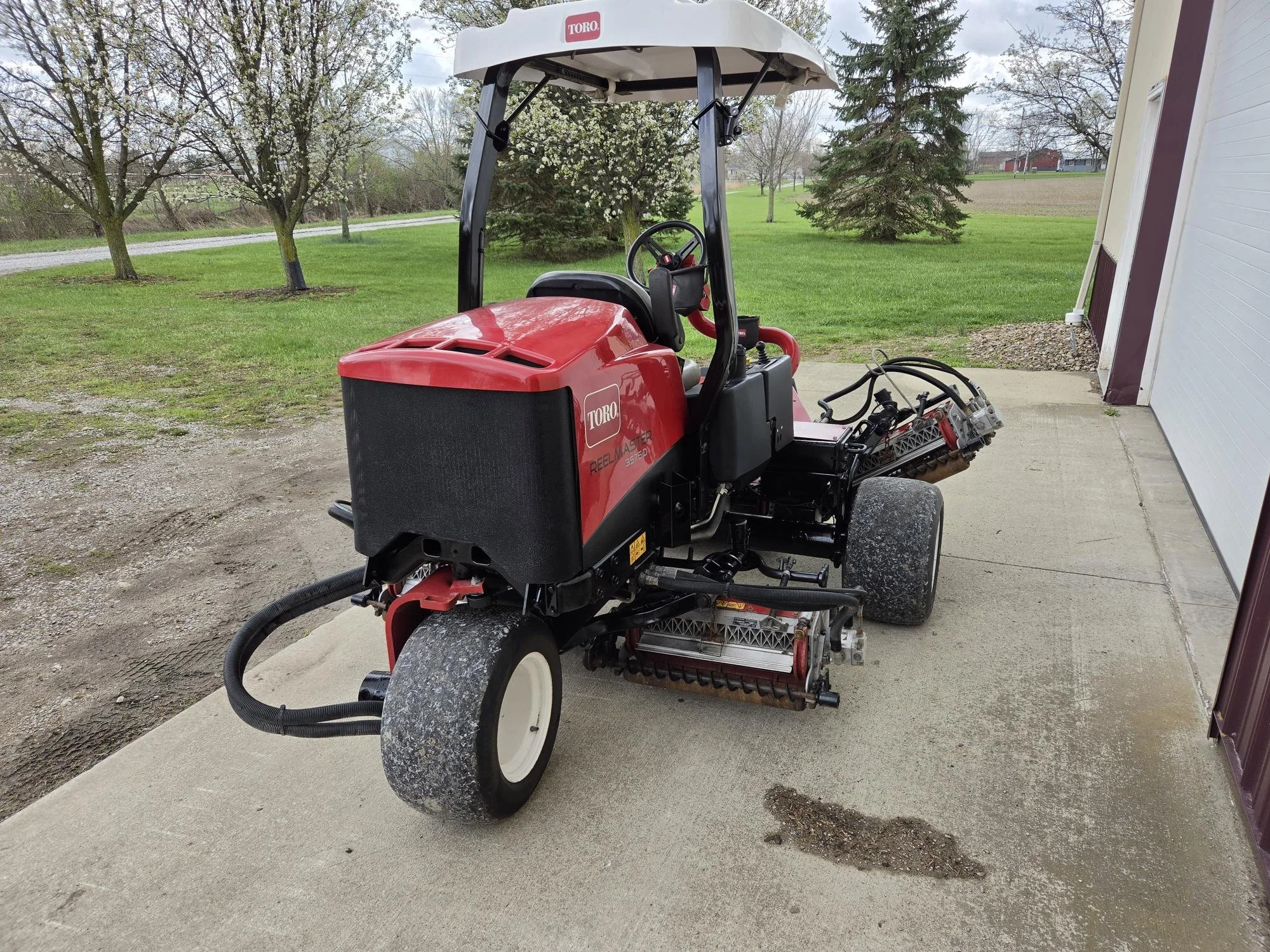 2018 Toro 3575 fairway mower 3 wd $22995
