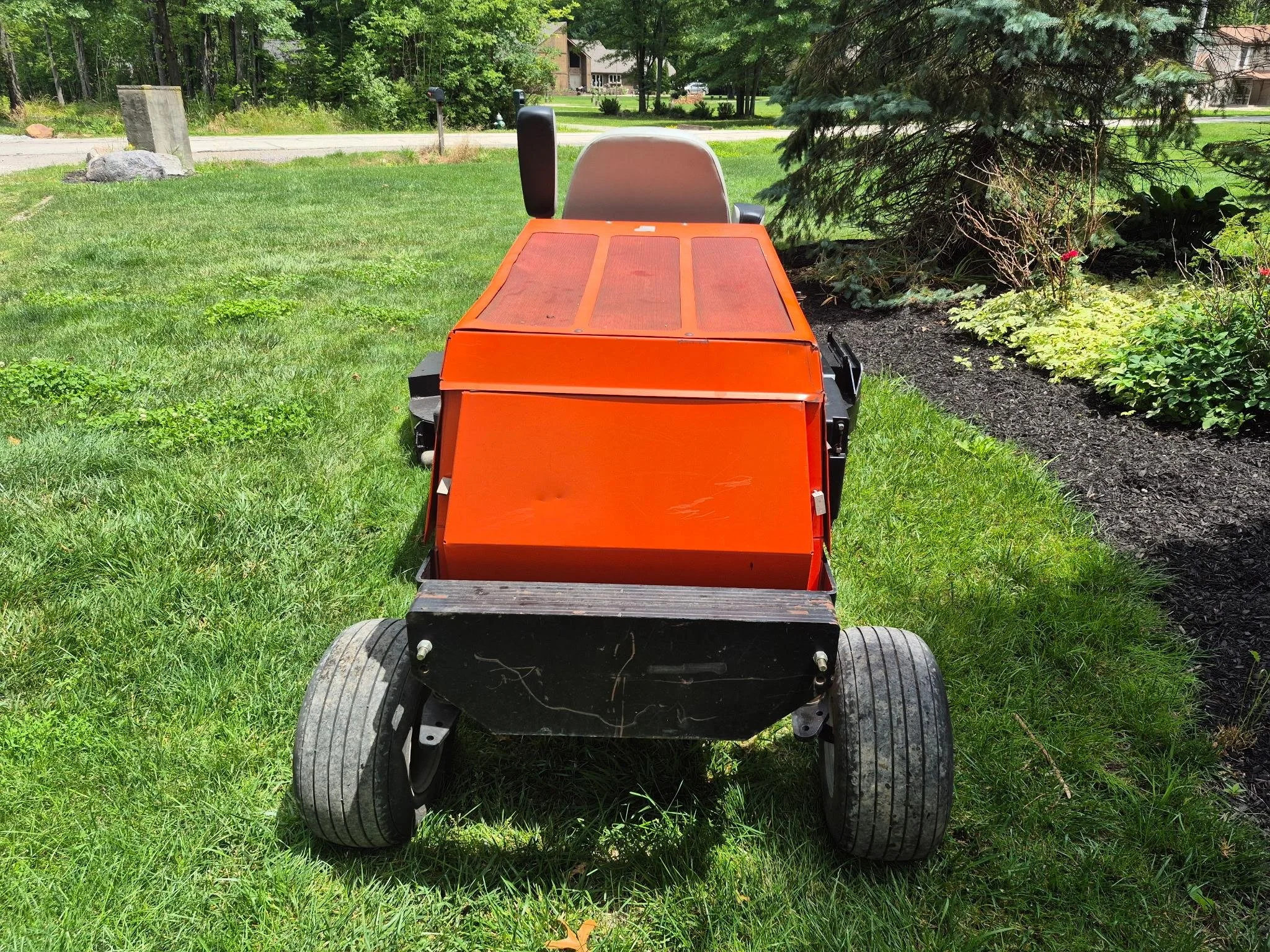 2010 Jacobsen Turfcat 628D outfront mower