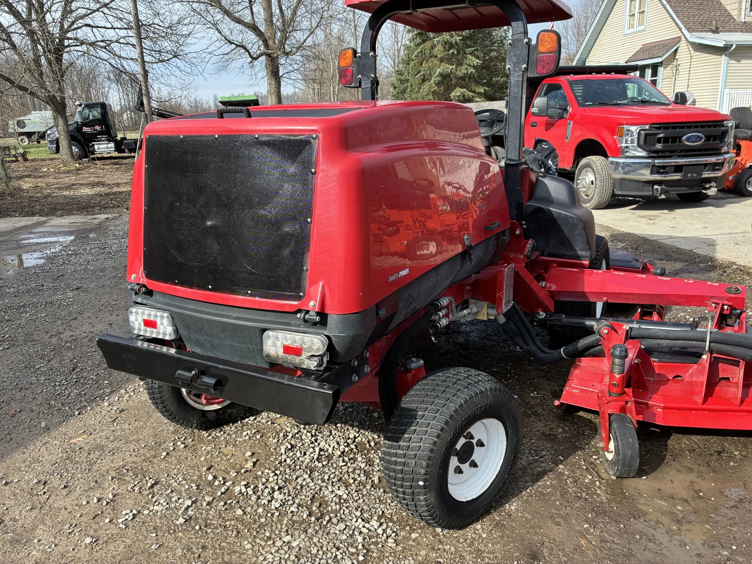 2019 Toro 5900 16 ft rotary mower 4 wd  diesel