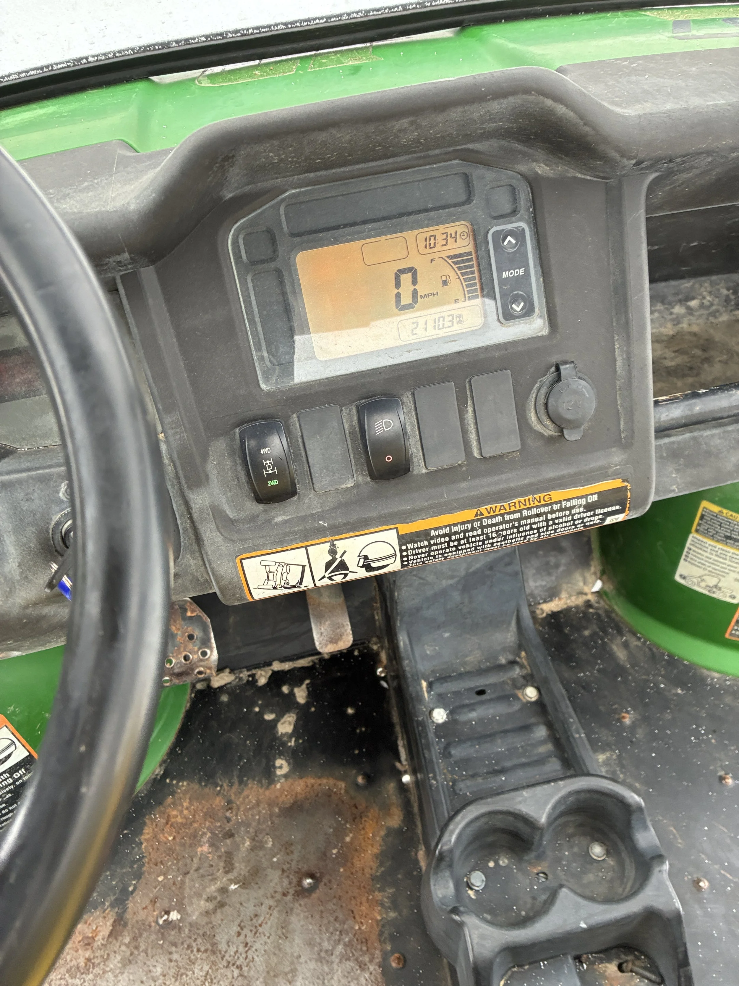 2015 John Deere 625i gator