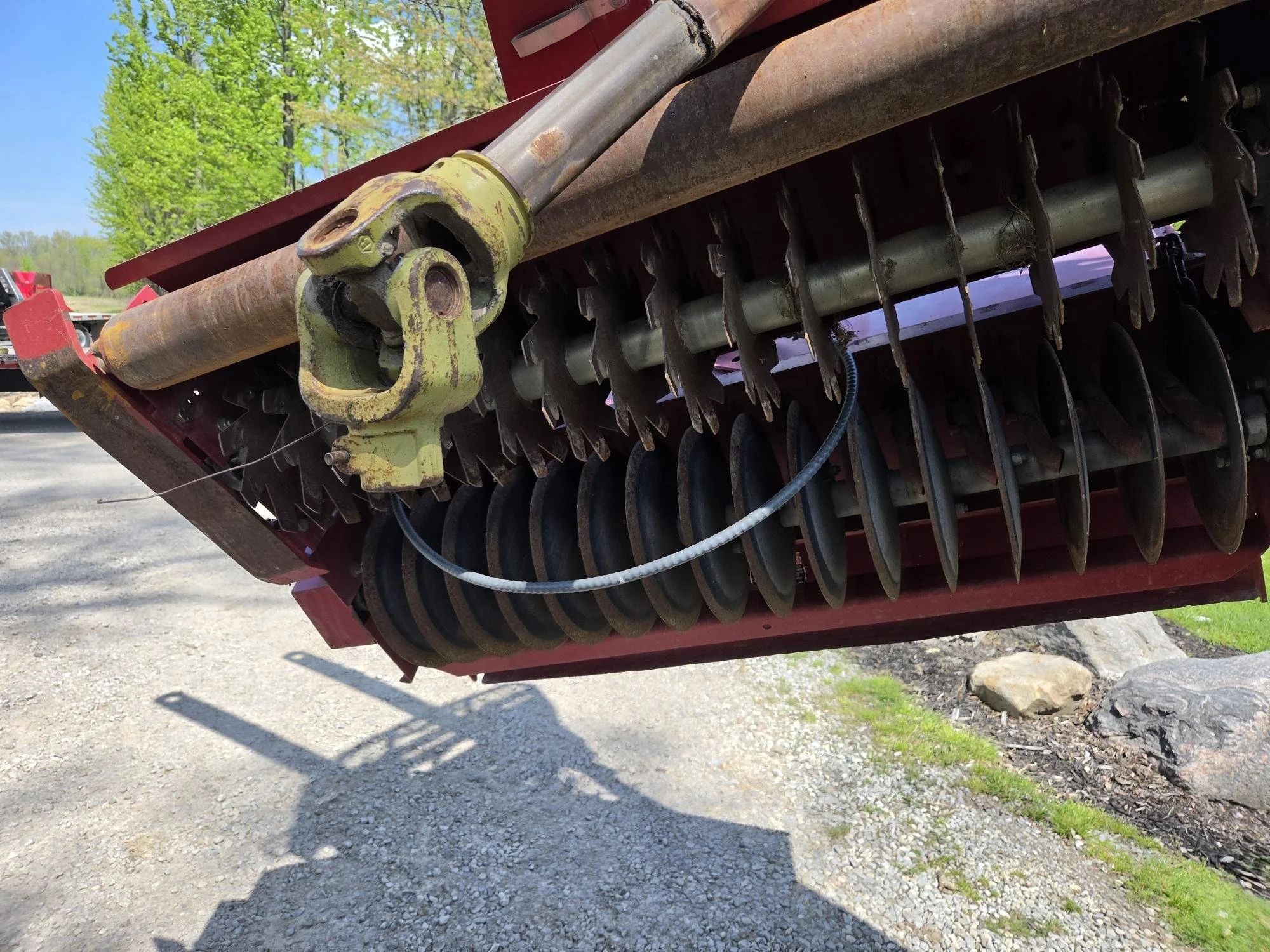 Toro aerothatch and seeder  83/93