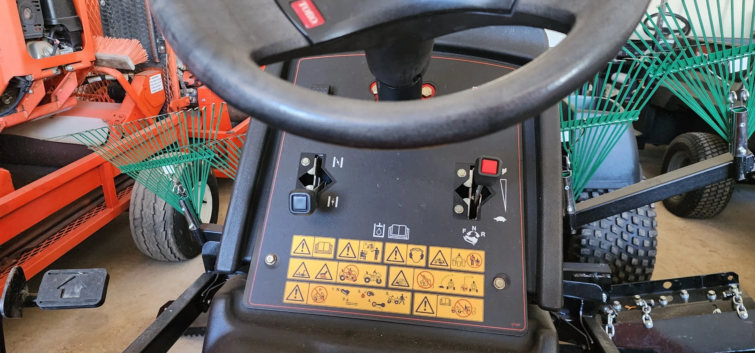 2020 Toro 3040 sandpro w/blade and rear rake (not shown ) 3 wheel drive