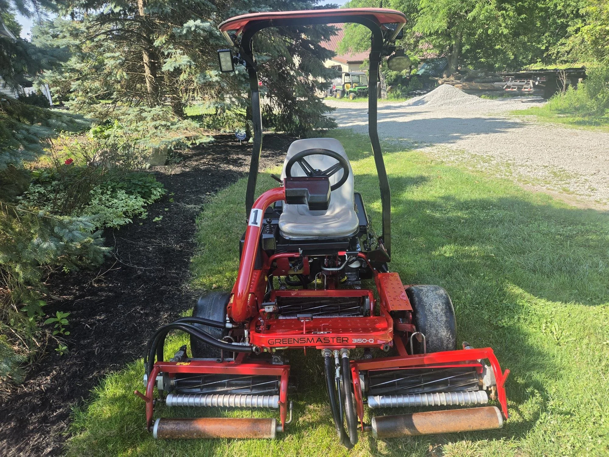 2018 Toro 3150 Q greensmower