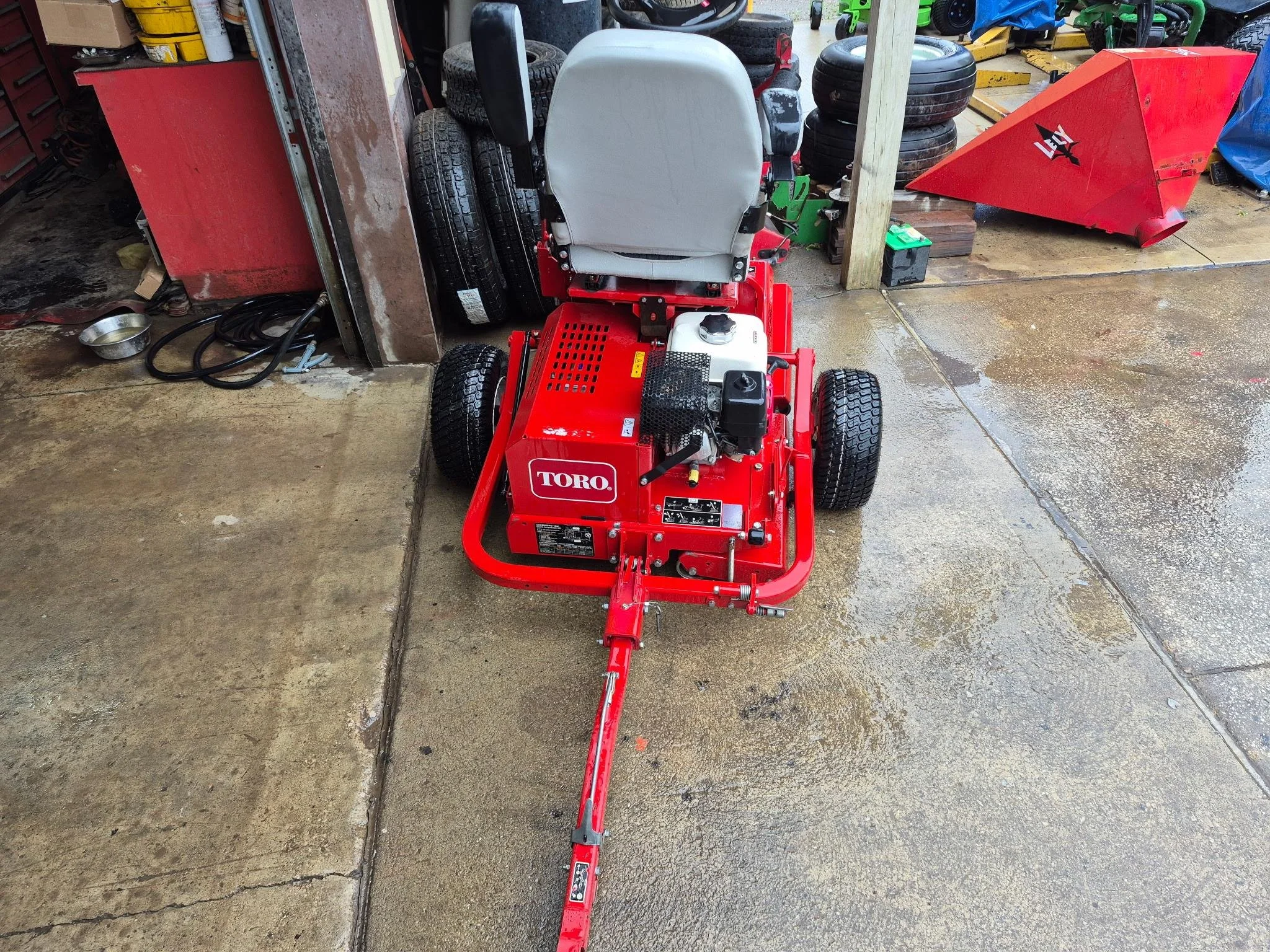 2015 Toro 1240 greensroller