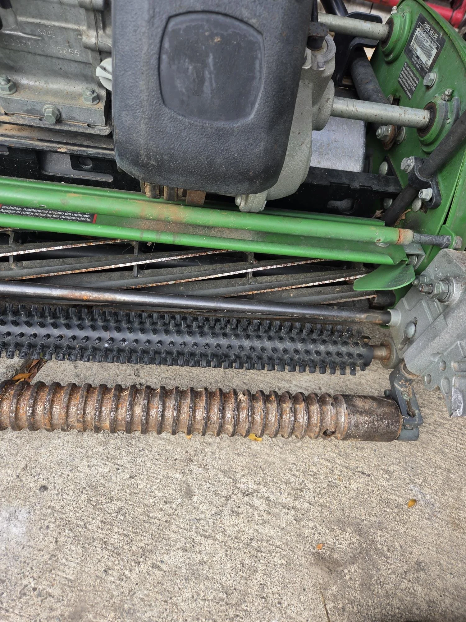 2021 john Deere  220SL greensmower