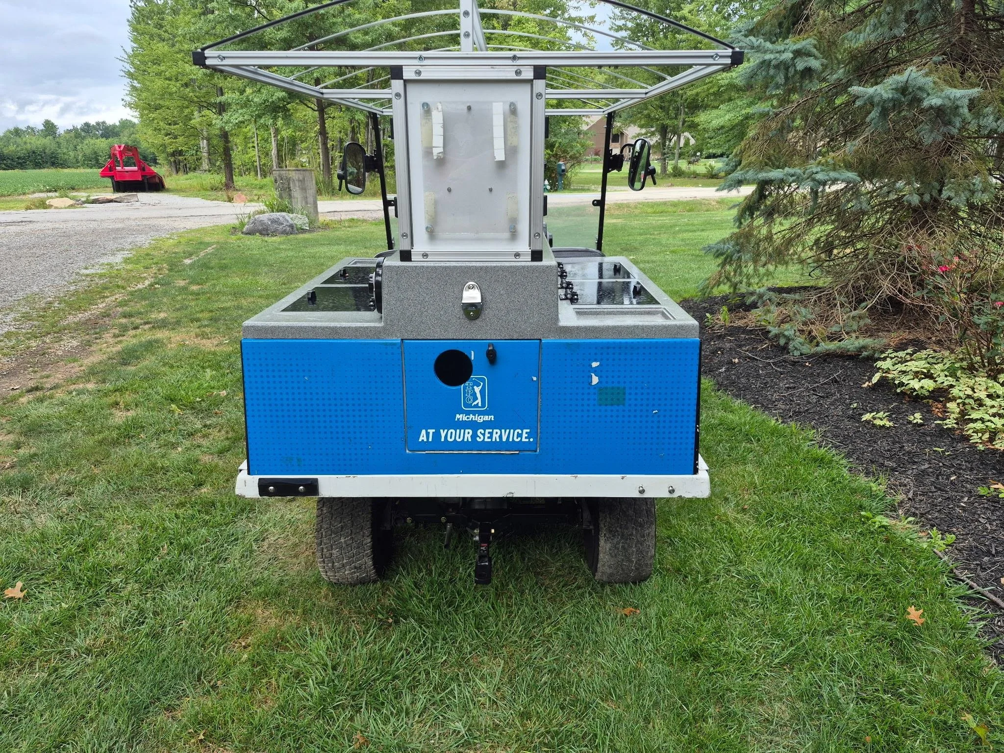 2021  Toro GTX beverage refreshment car