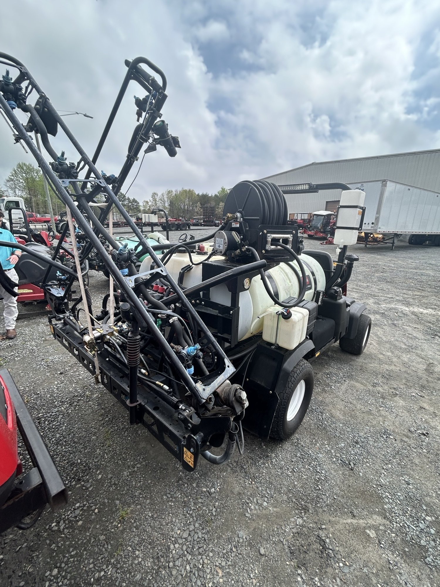 2019 Toro 300 gallon sprayer 5800
