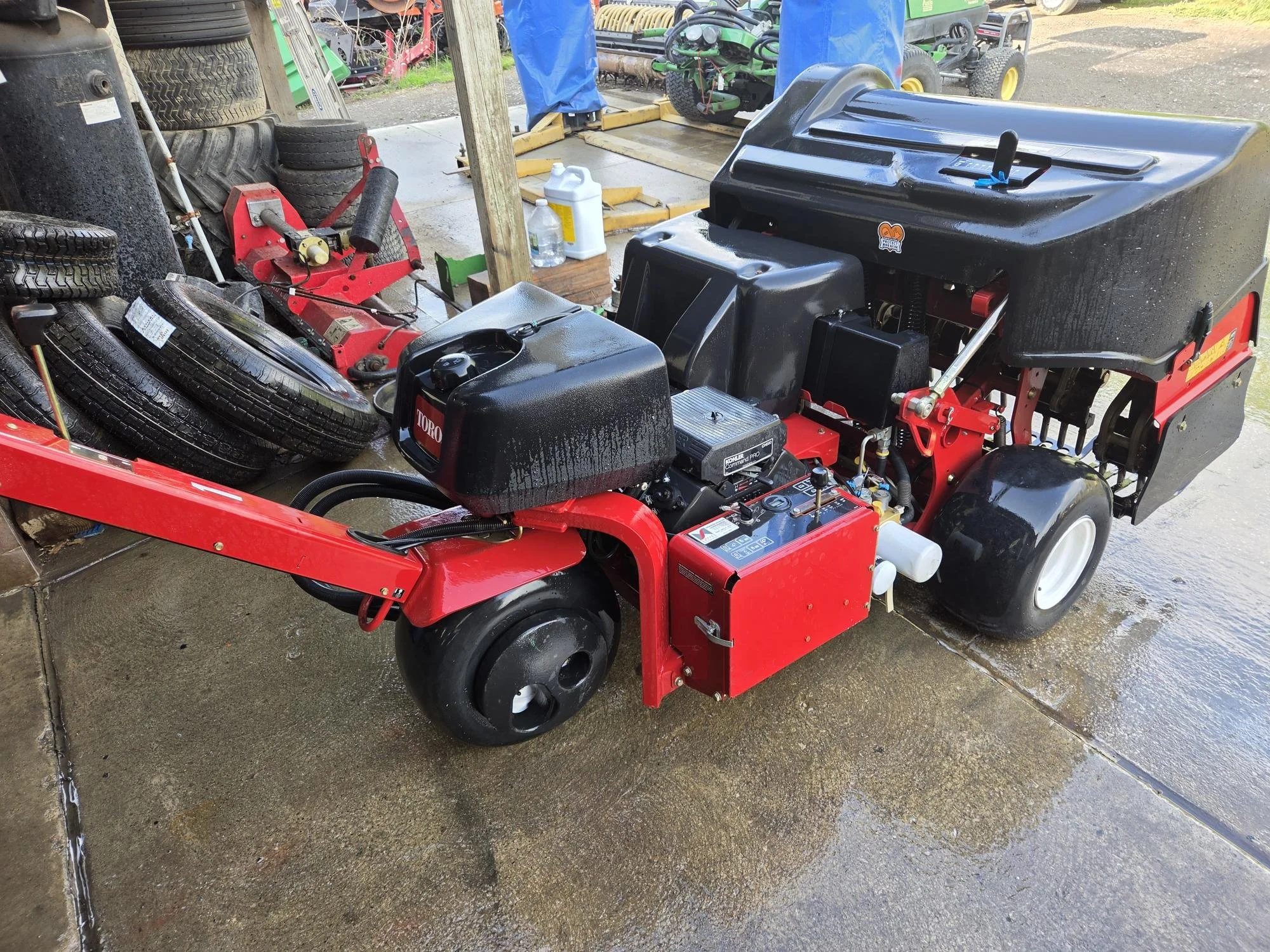 2016 Toro procore 648 aerator