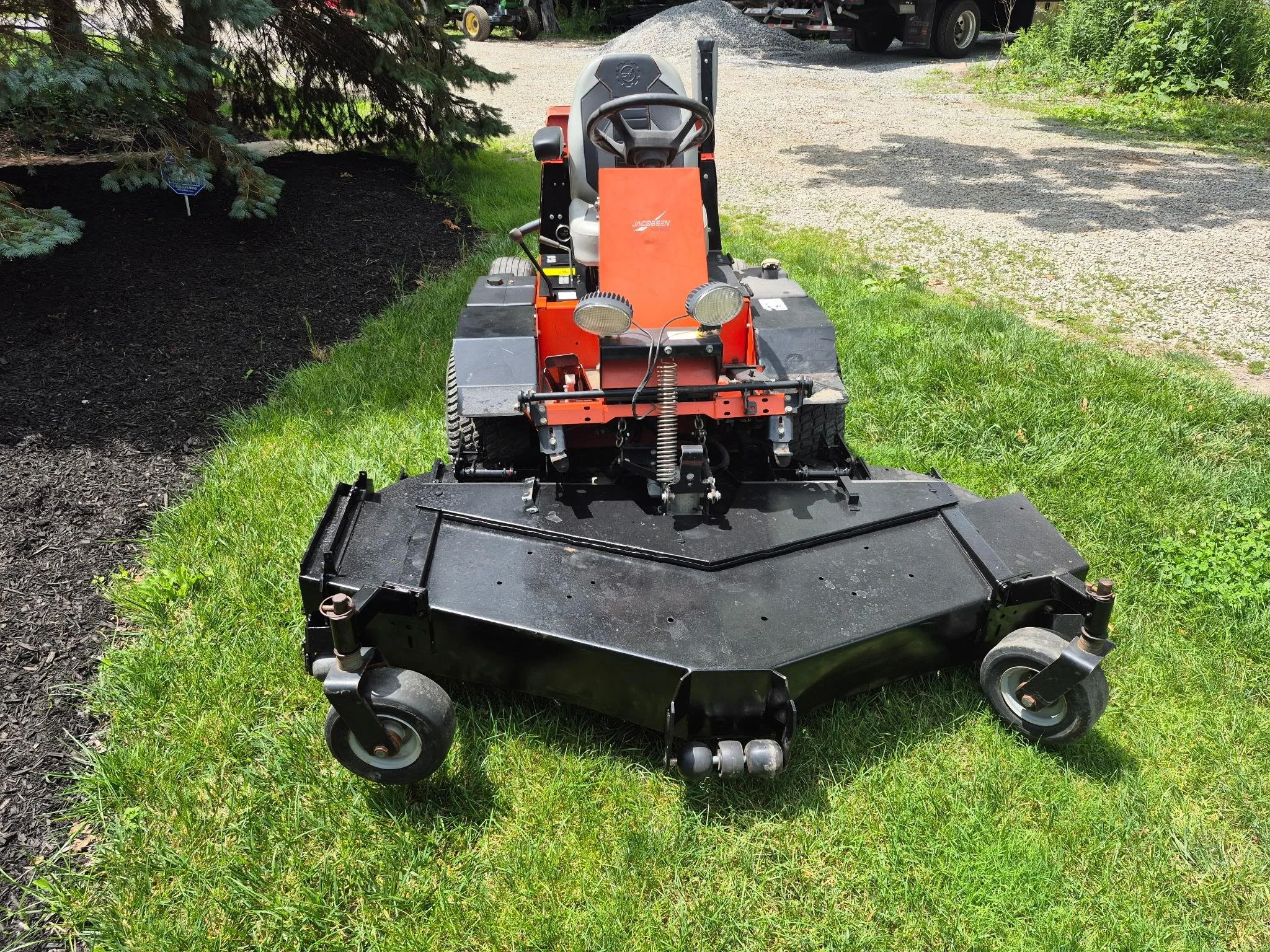 2010 Jacobsen Turfcat 628D outfront mower