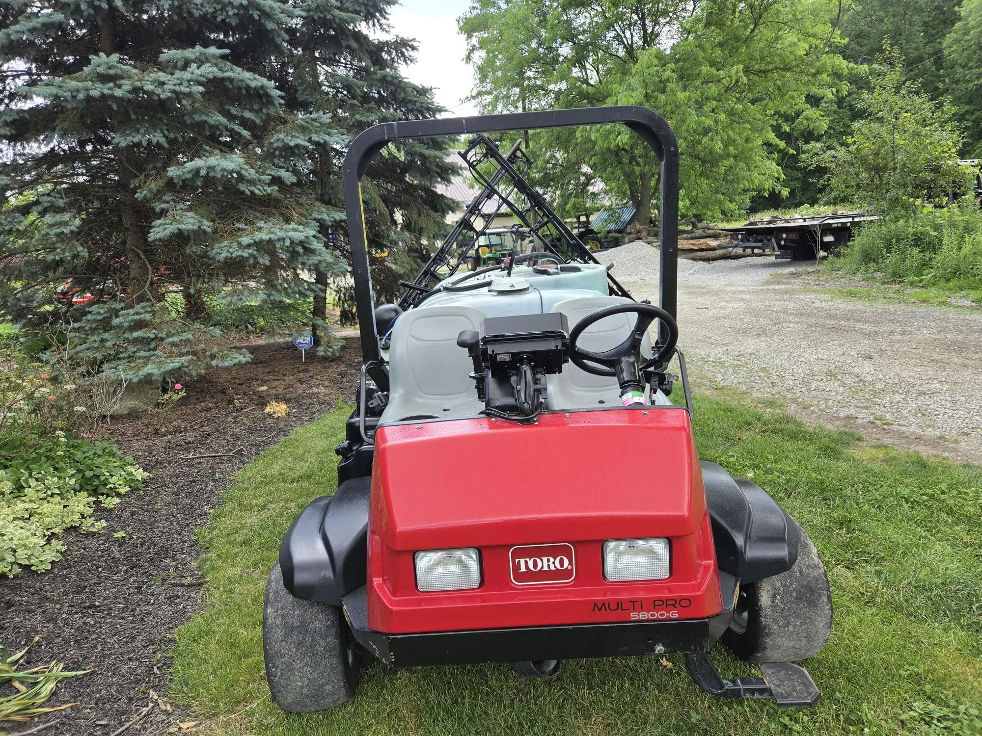 2016 Toro 5800 sprayer 300 gallon