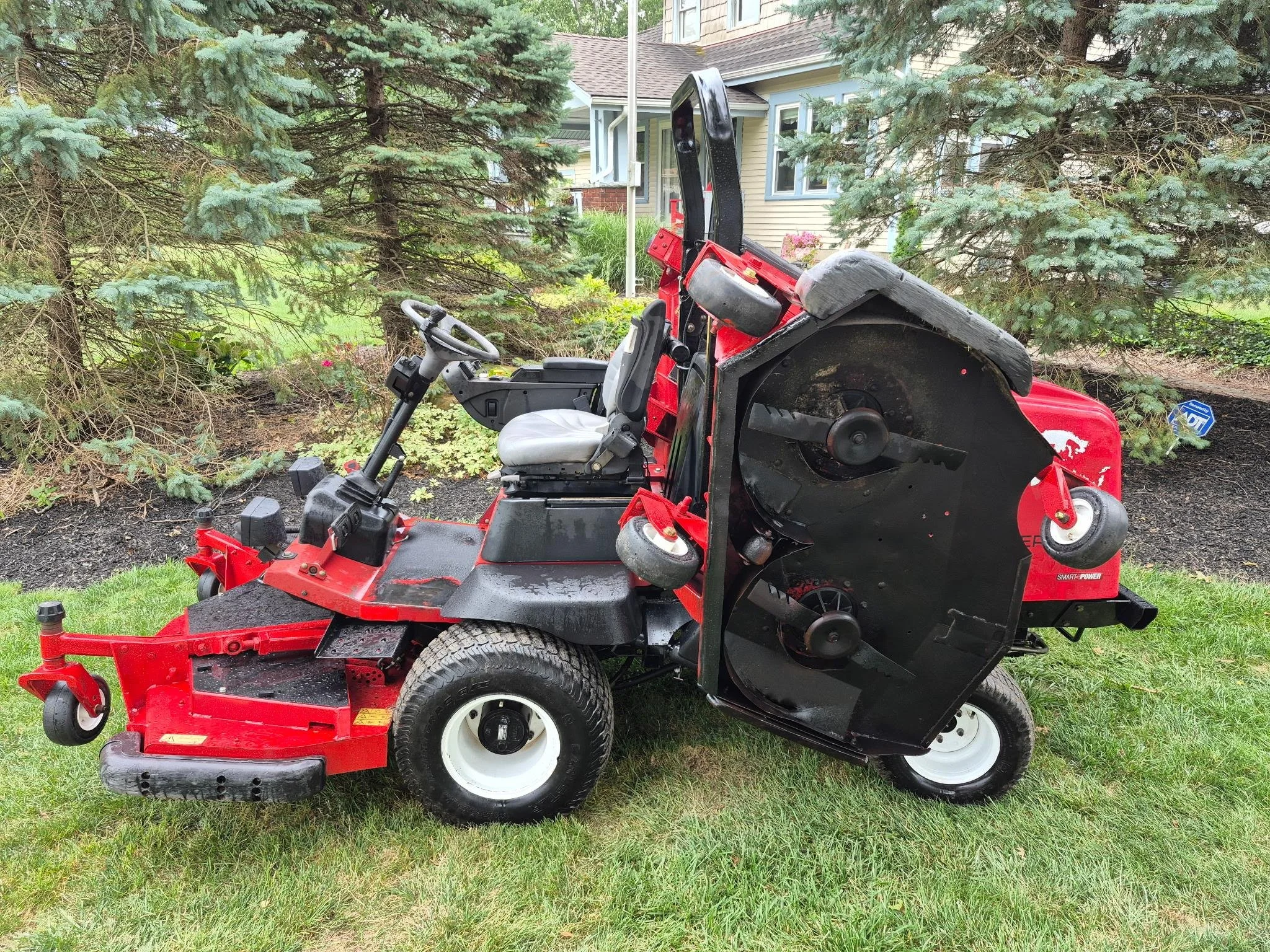 2019 Toro 4000D wide area mower 4 wheel drive