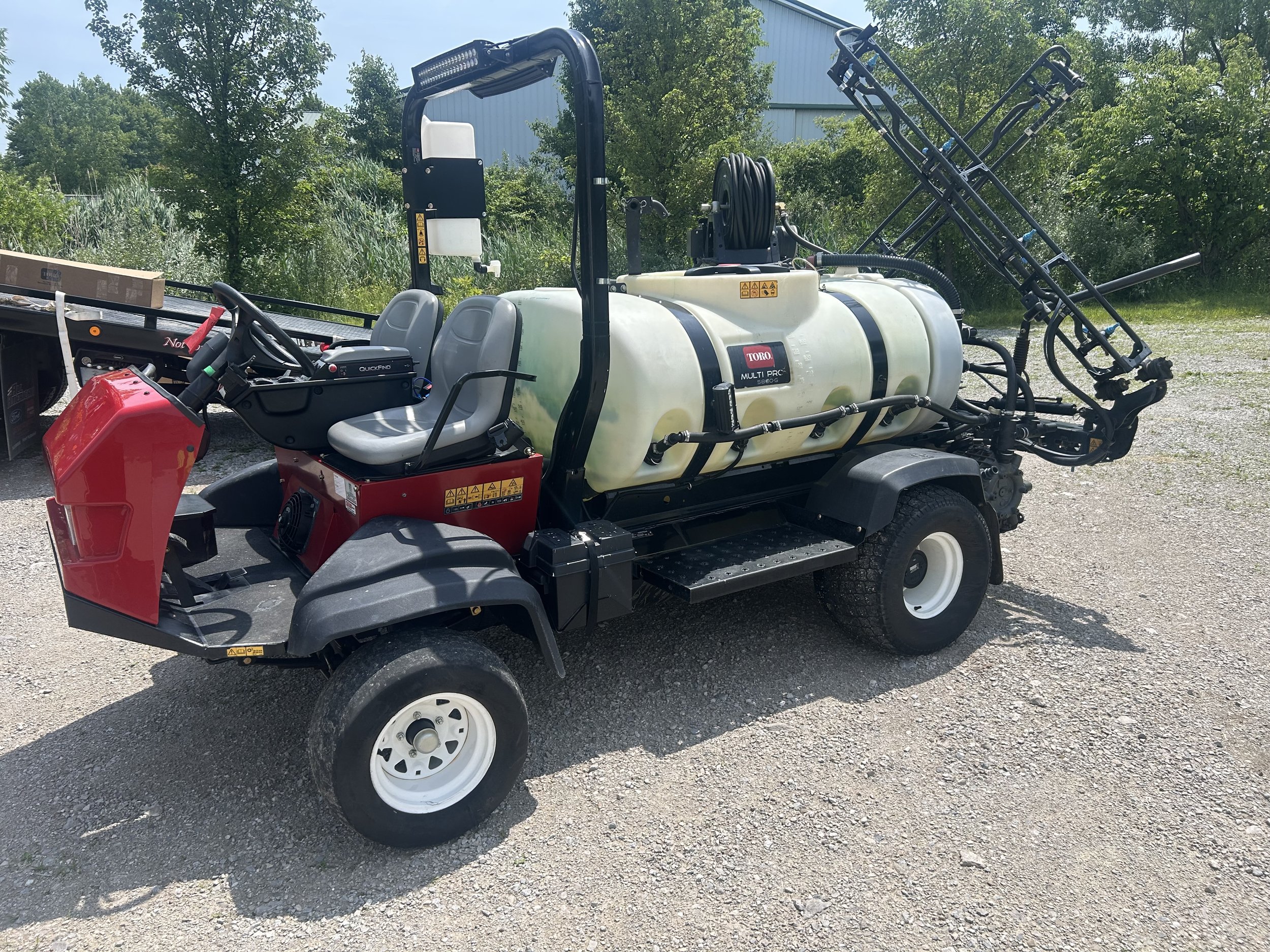 2019 Toro 300 gallon sprayer 5800