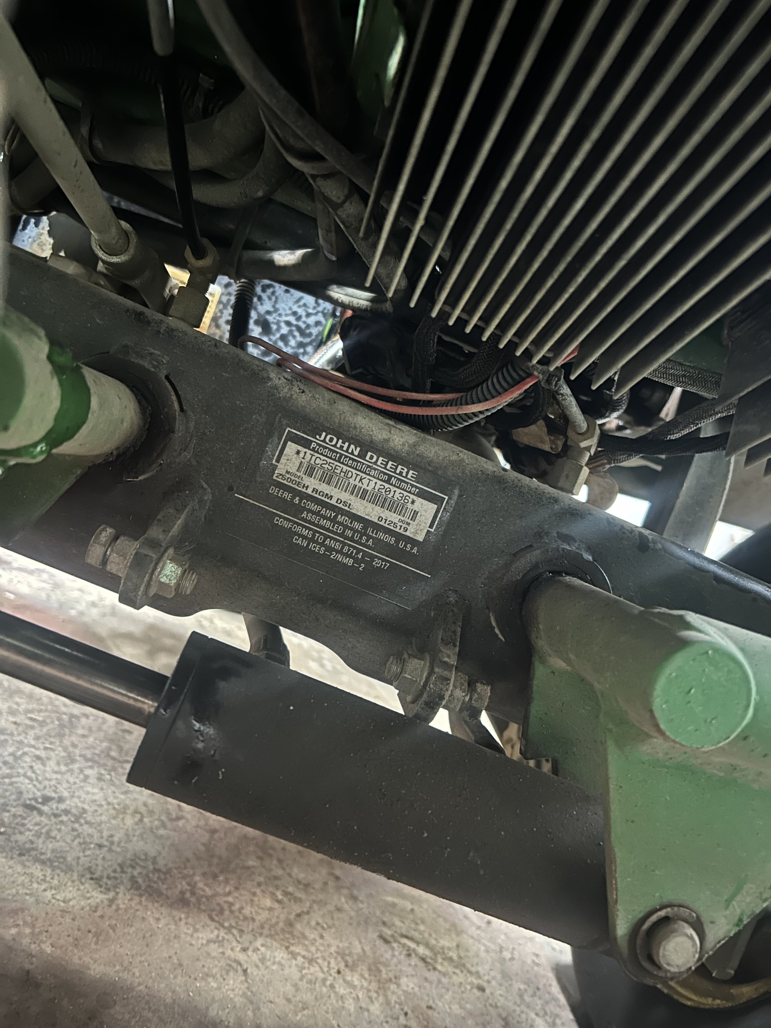 2019 John Deere diesel greensmower 2500E