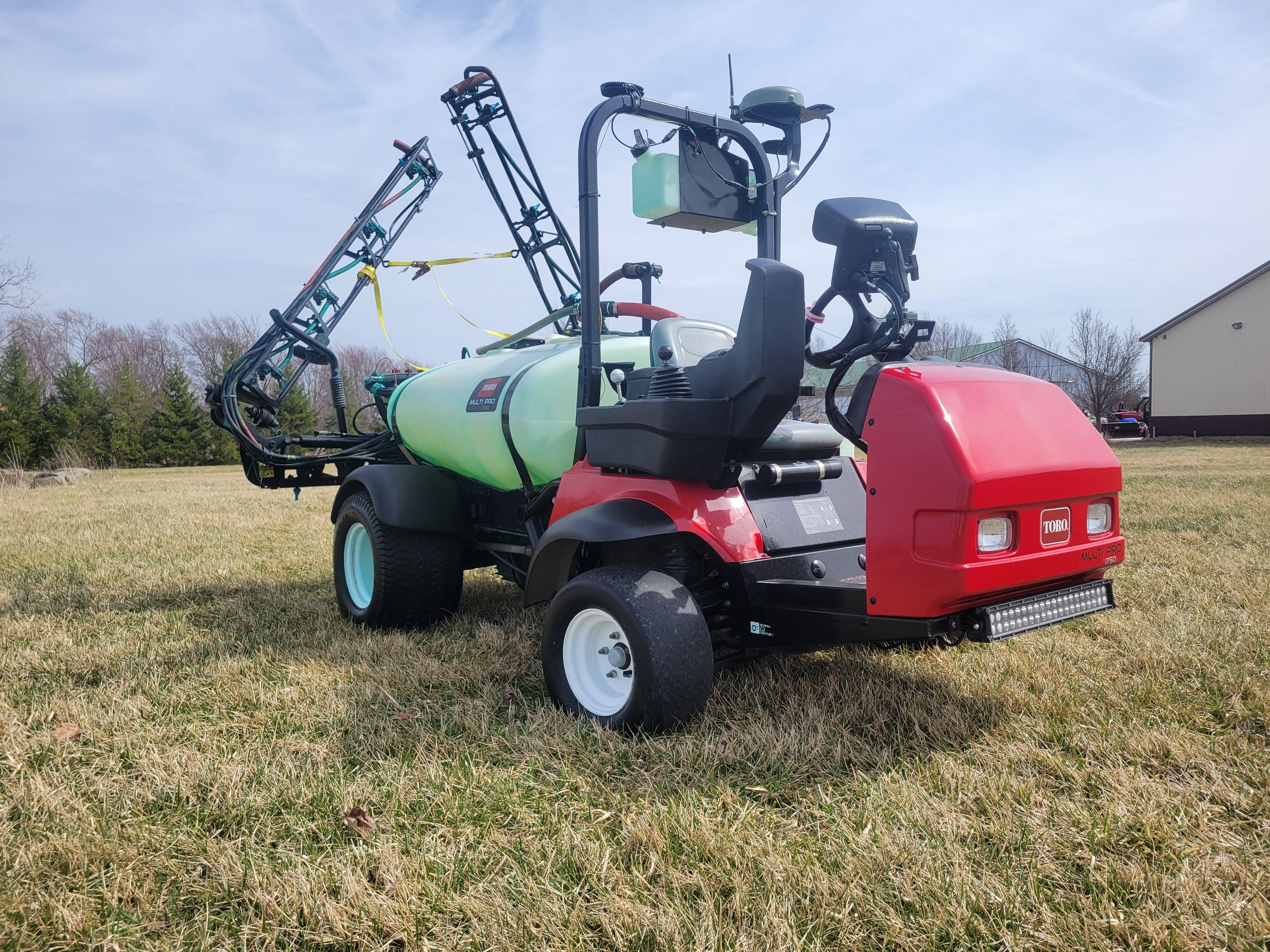 2018 Toro 1750 sprayer 175 gallon