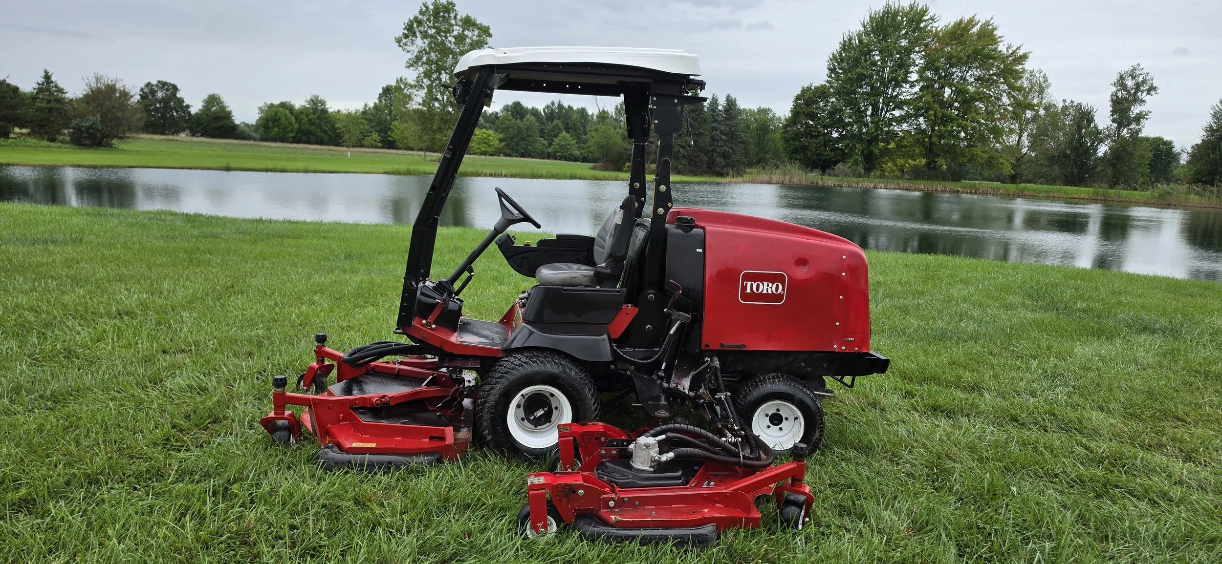 2019 Toro 4000D rotary mower
