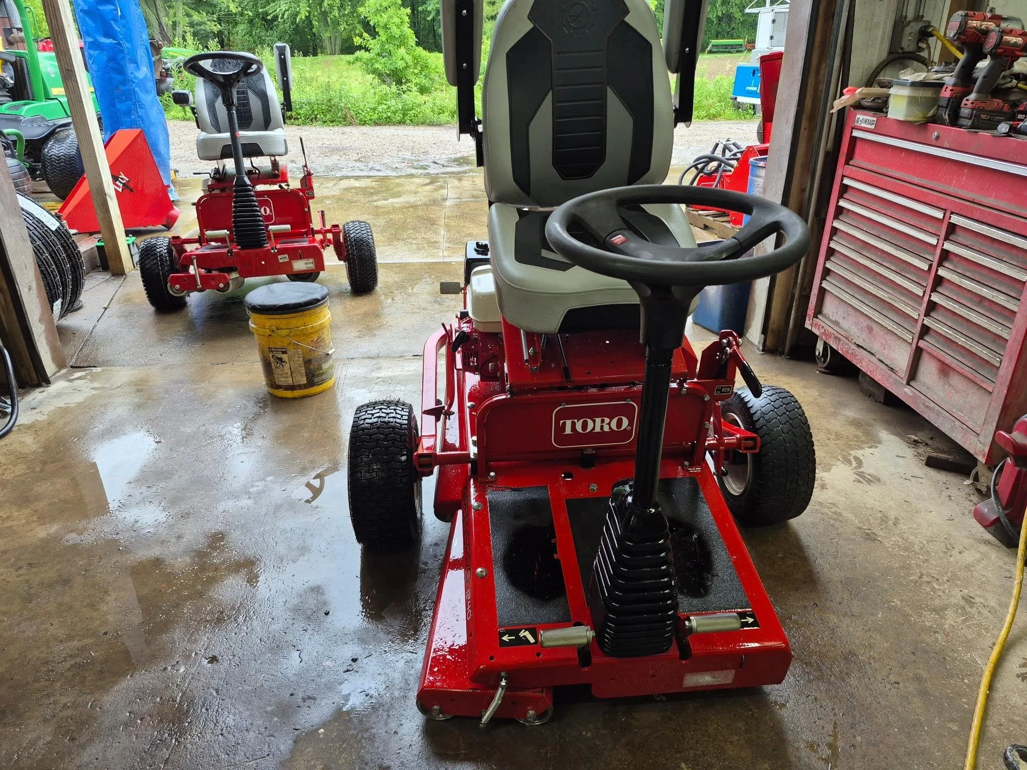 2015 Toro 1240 greensroller