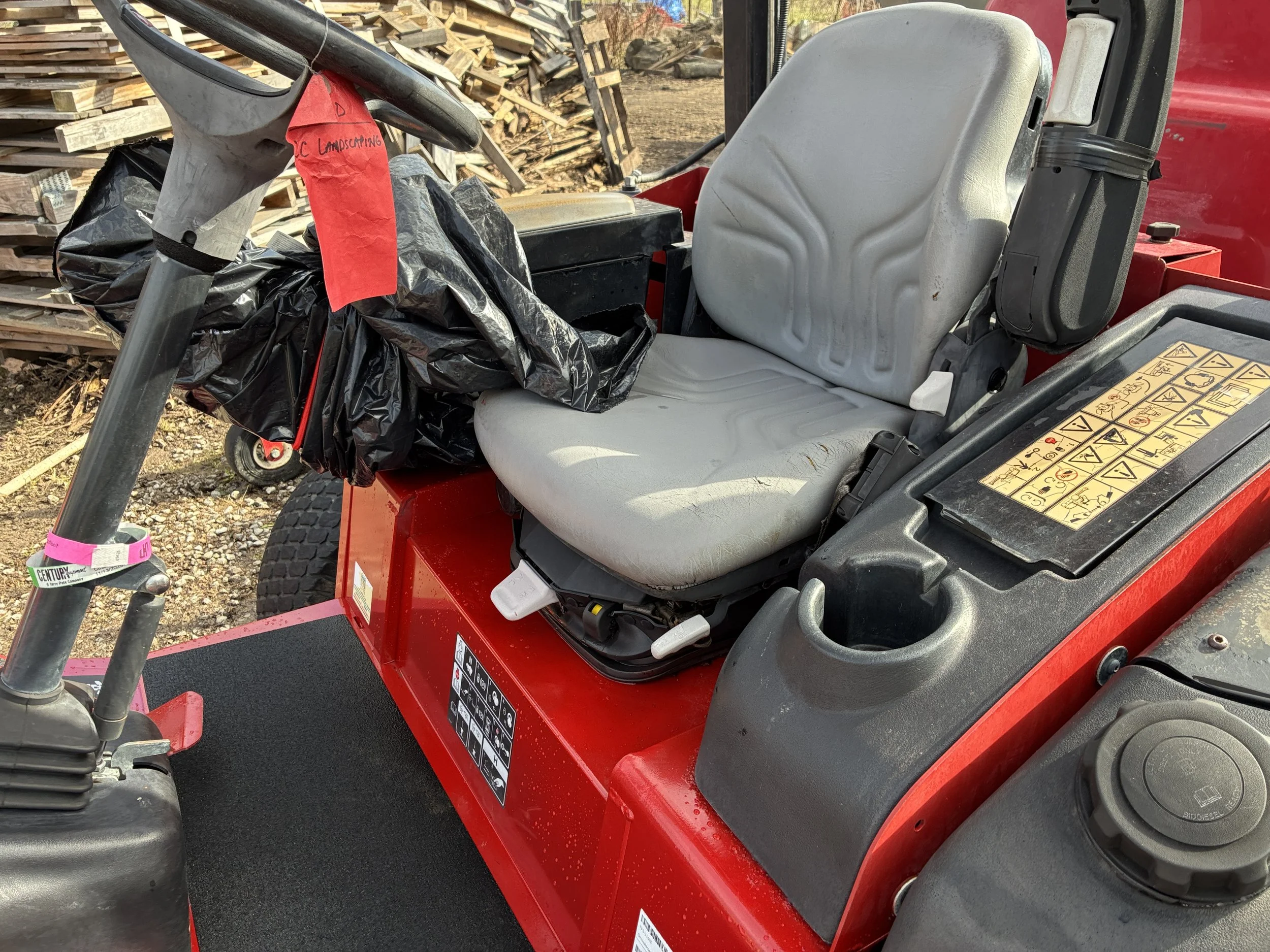 2019 Toro 5900 16 ft rotary mower 4 wd  diesel