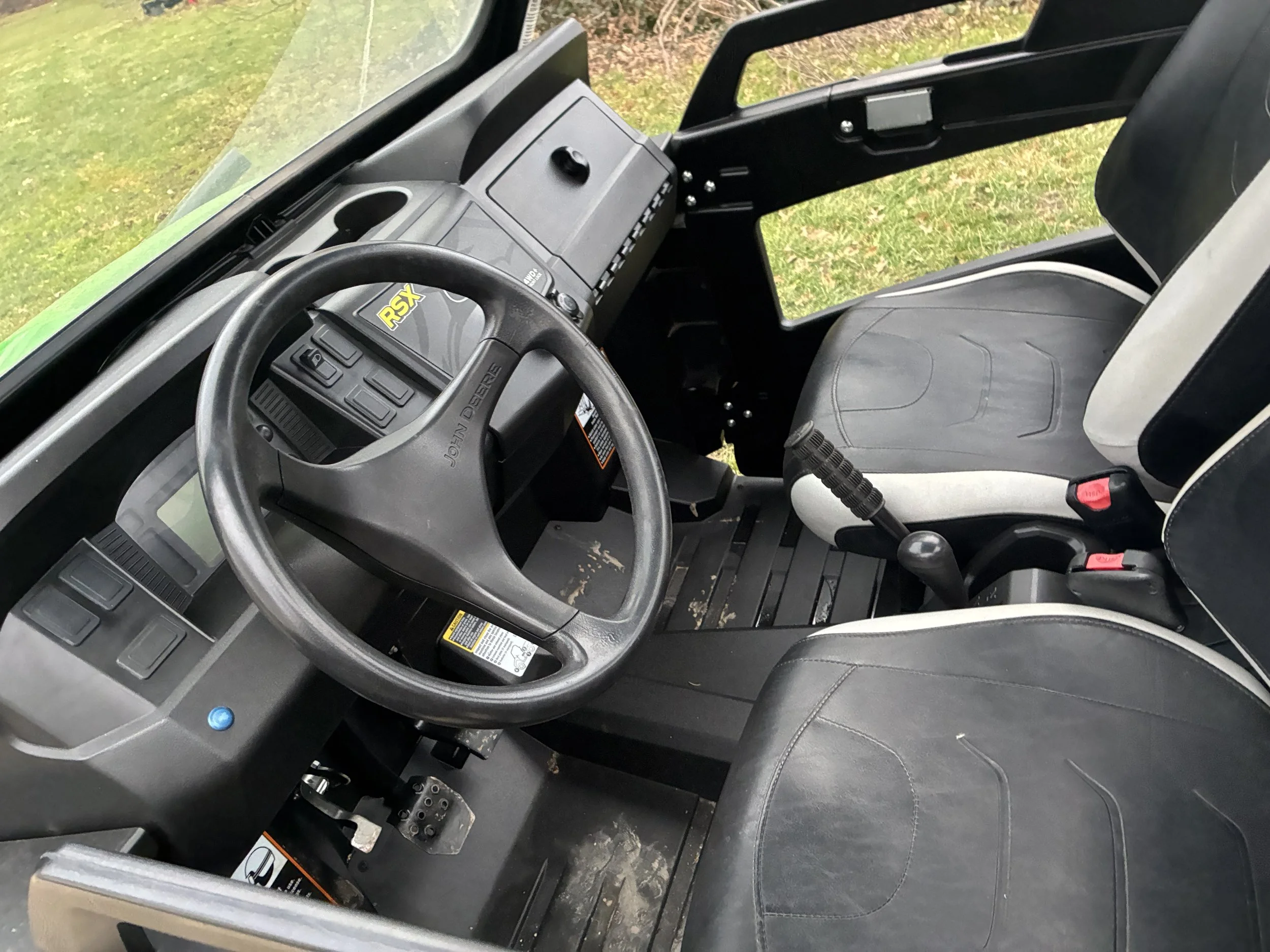 John Deere RSX 850 i gator