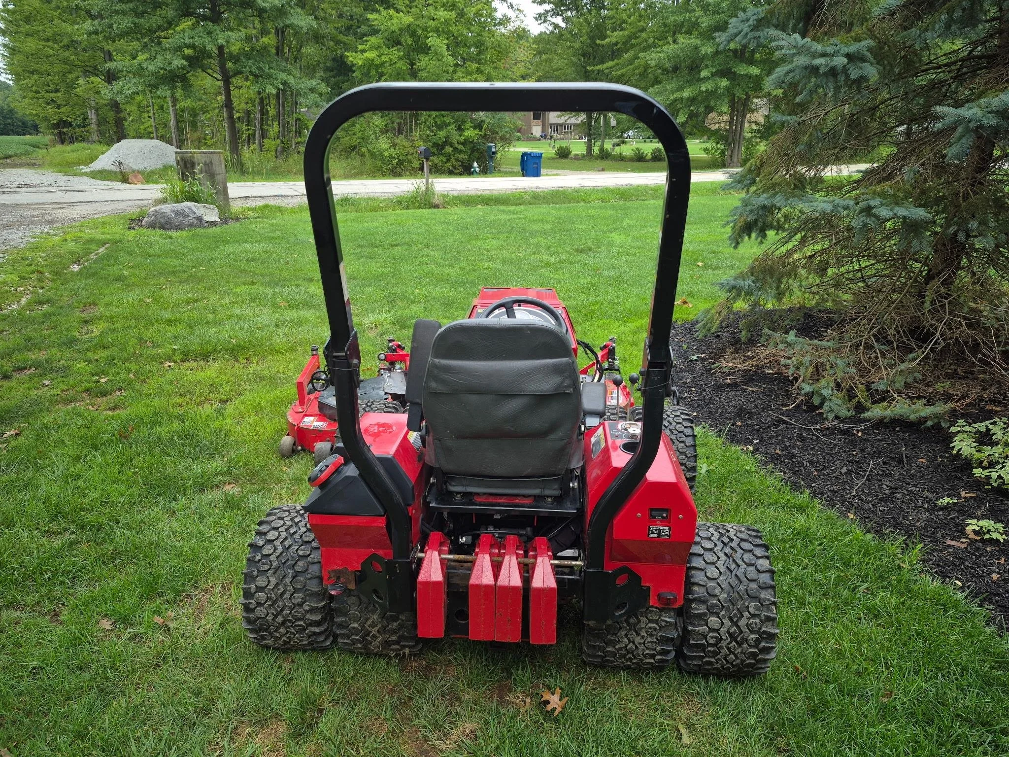 Steiner 450 with 80 in deck