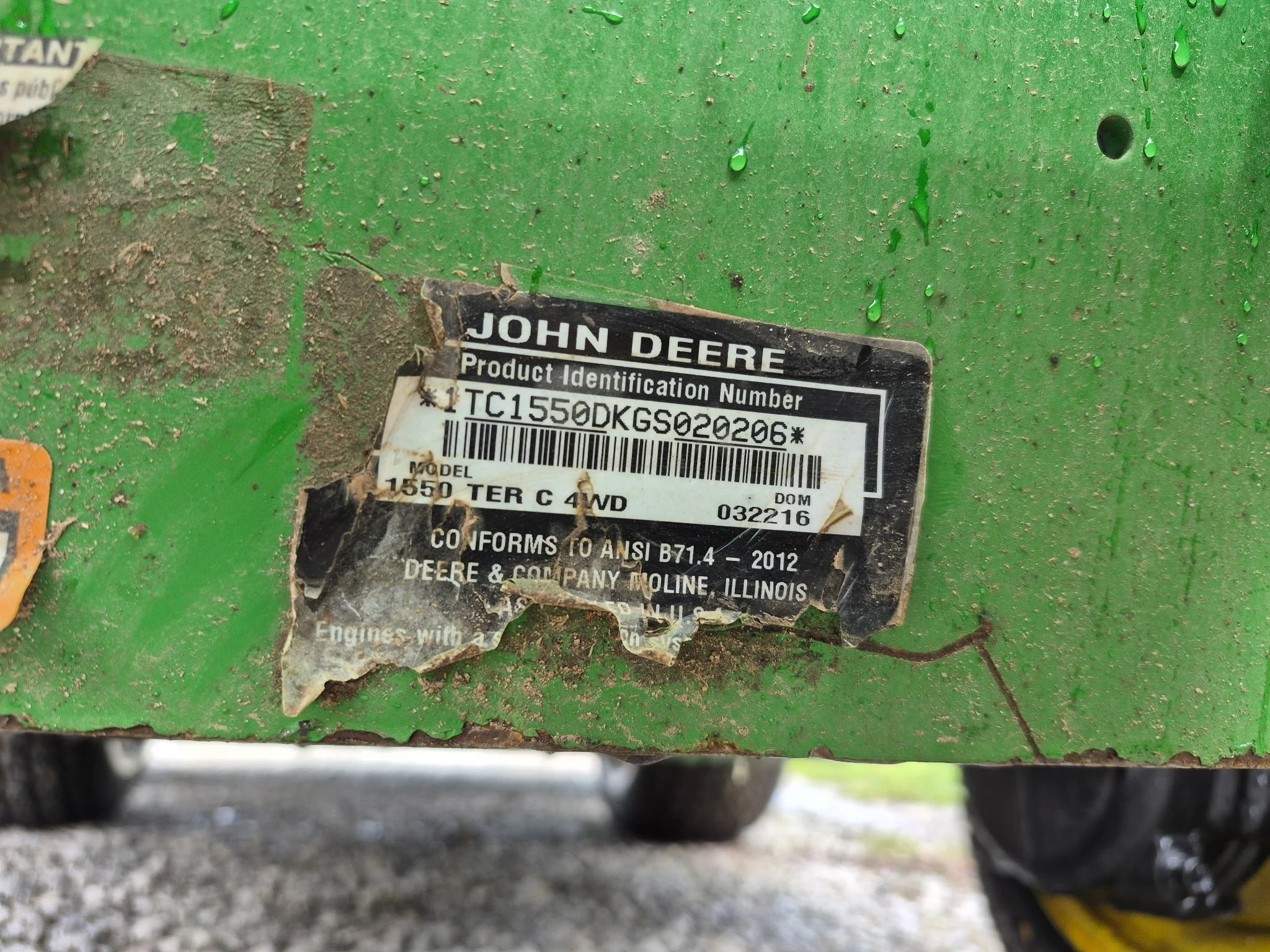 2016 John Deere 1550 72 inch rotary  4 wd