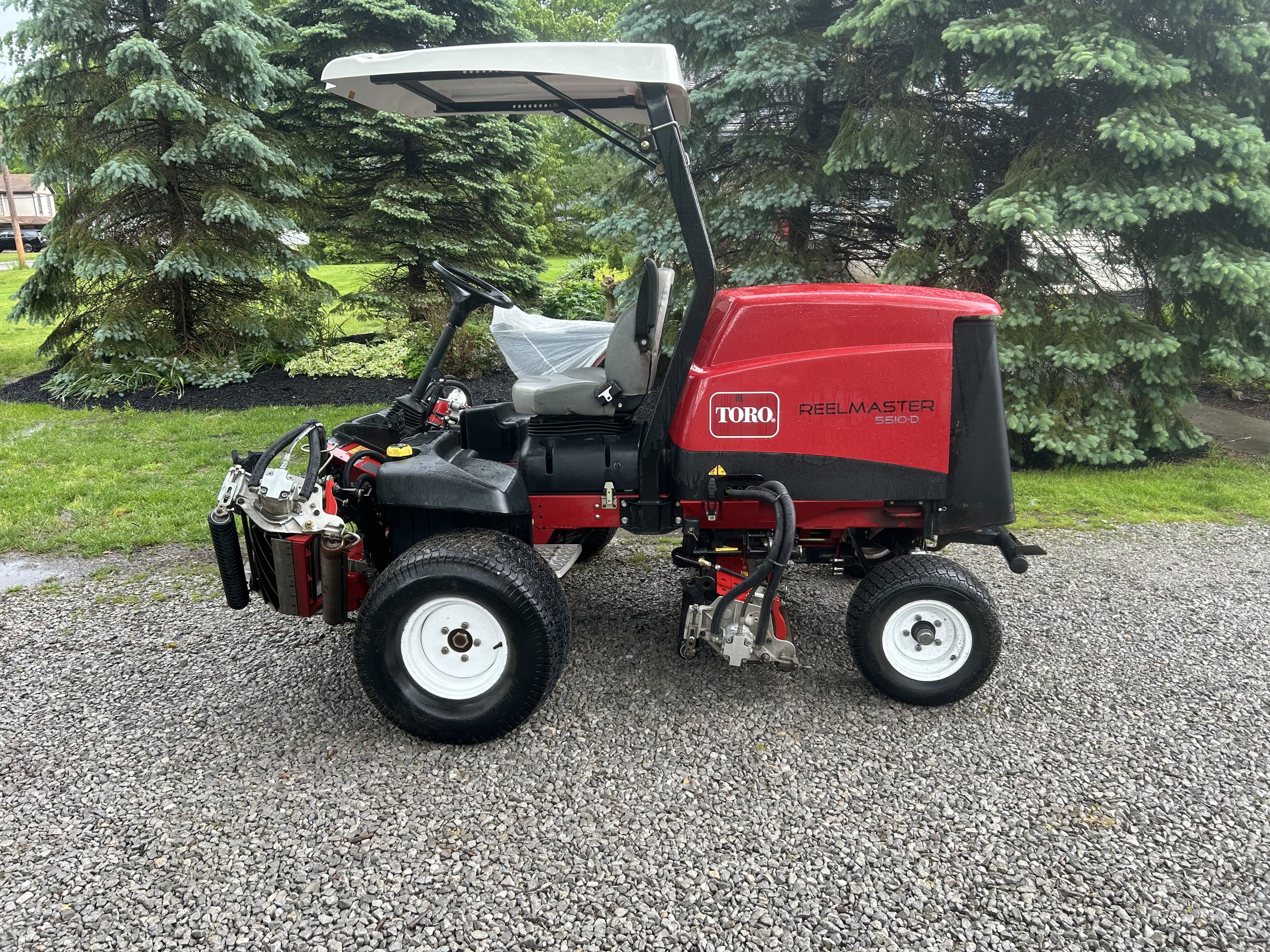 2020 Toro 5510 2 wheel drive fairway mower.