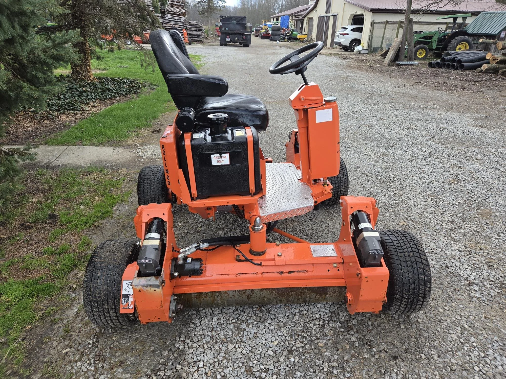 2017 Salsco Roll-n- Go  greens roller