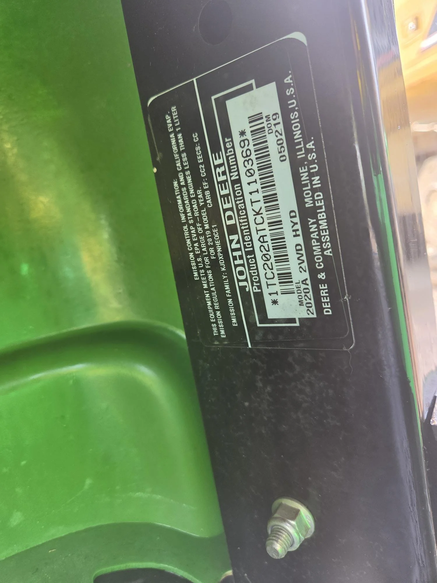2019 John Deere 2020A  with a HD200 sprayer